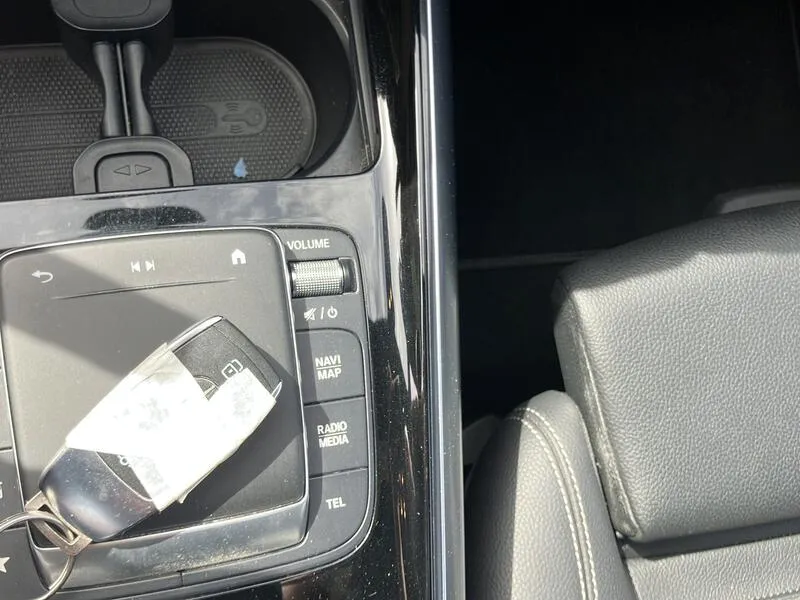 Mercedes-Benz GLA 180 ***1 Sola Llave*** - foto 16