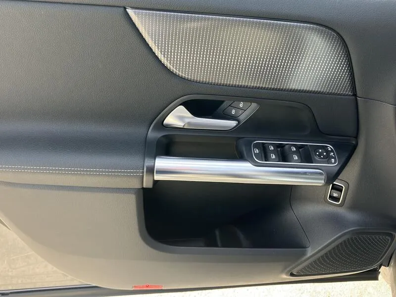Mercedes-Benz GLA 180 ***1 Sola Llave*** - foto 11
