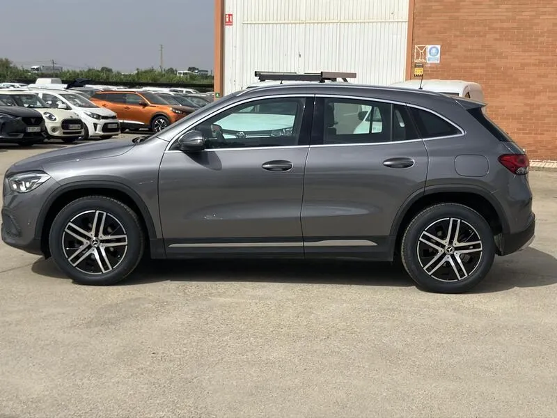 Mercedes-Benz GLA 180 ***1 Sola Llave*** - foto 3