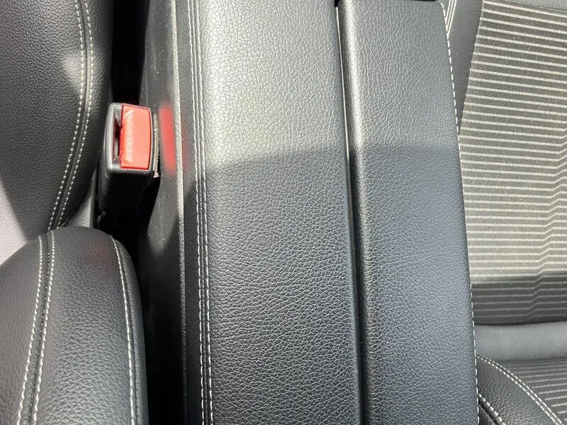 Mercedes-Benz GLA 180 ***1 Sola Llave*** - foto 41
