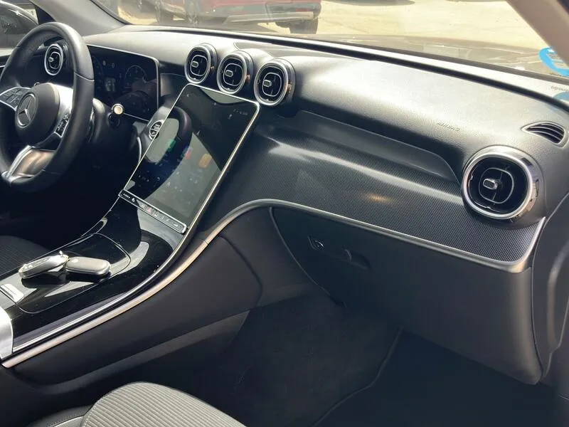Mercedes-Benz GLC 220 d 4MATIC - foto 29