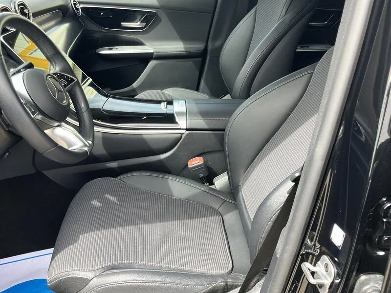 Mercedes-Benz GLC 220 d 4MATIC - foto 12