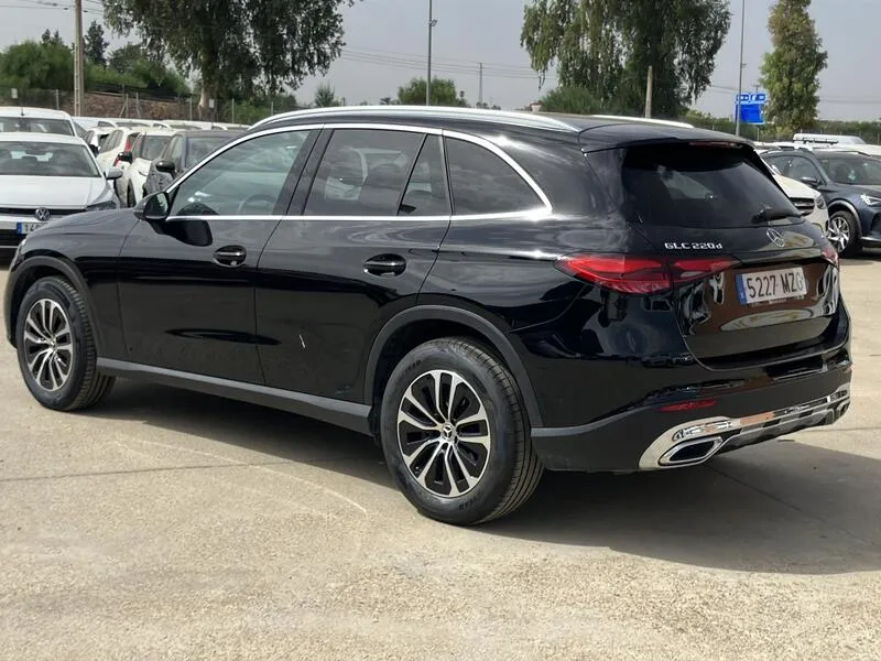 Mercedes-Benz GLC 220 d 4MATIC - foto 4