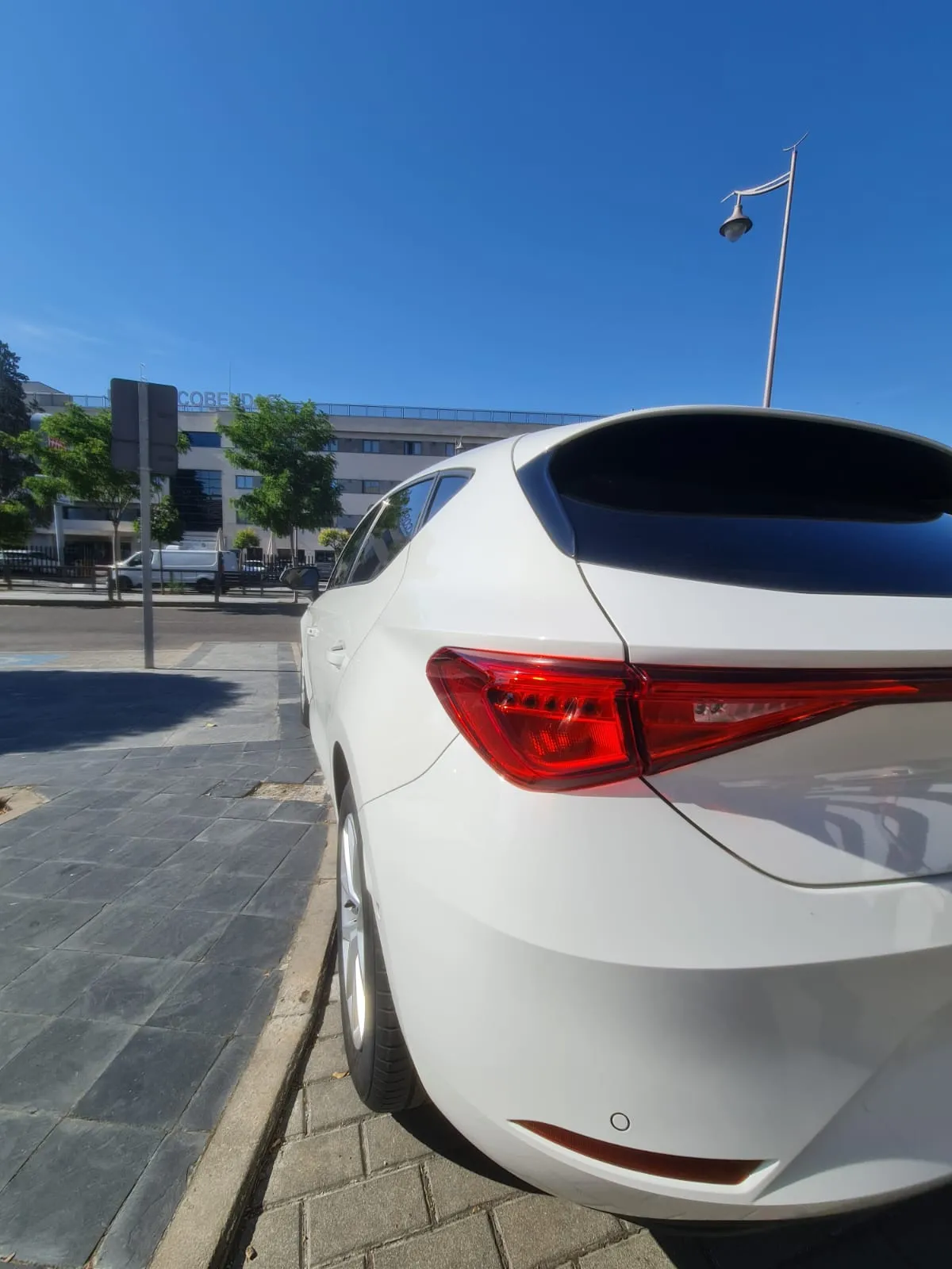 SEAT León 2.0 TDI Style XL - foto 9