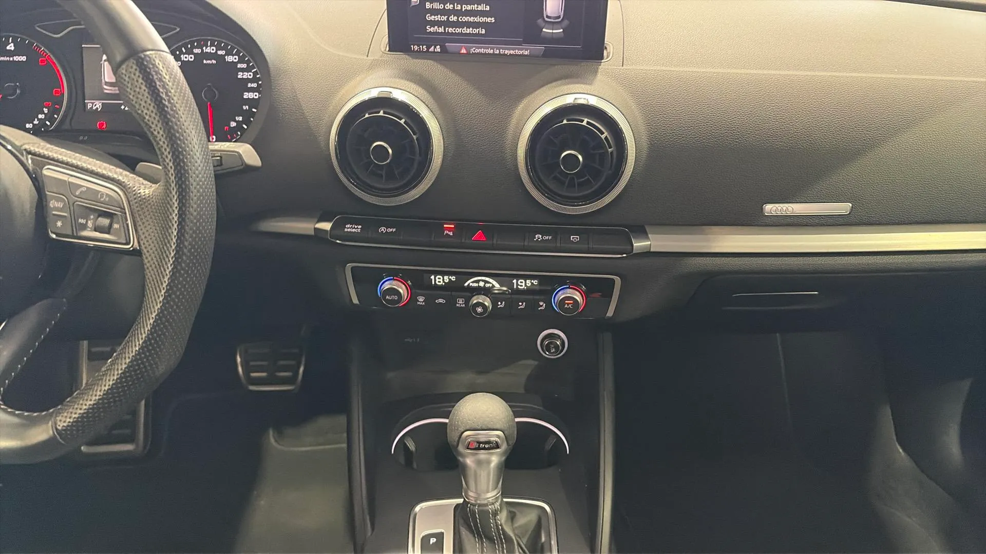 Audi A3 S line 35 TDI S tronic Sportback - foto 13