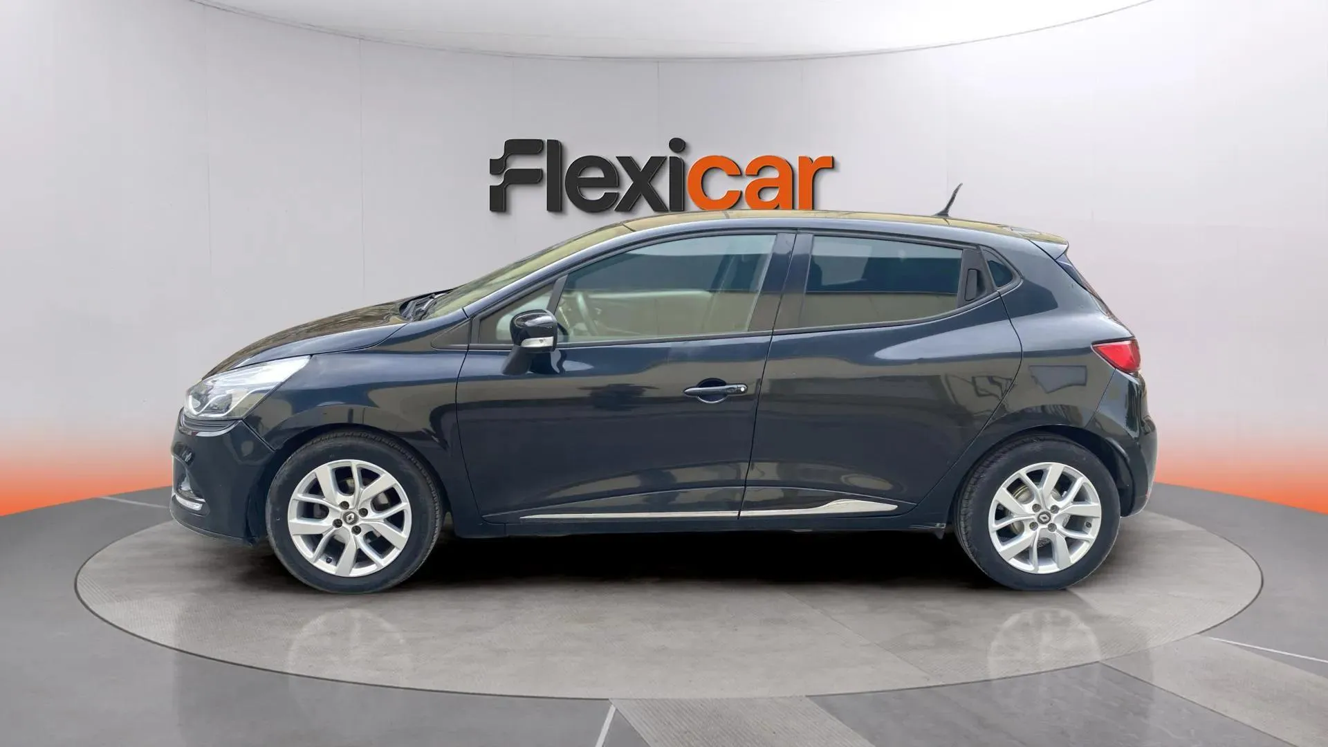 Renault Clio Intens TCe - foto 6