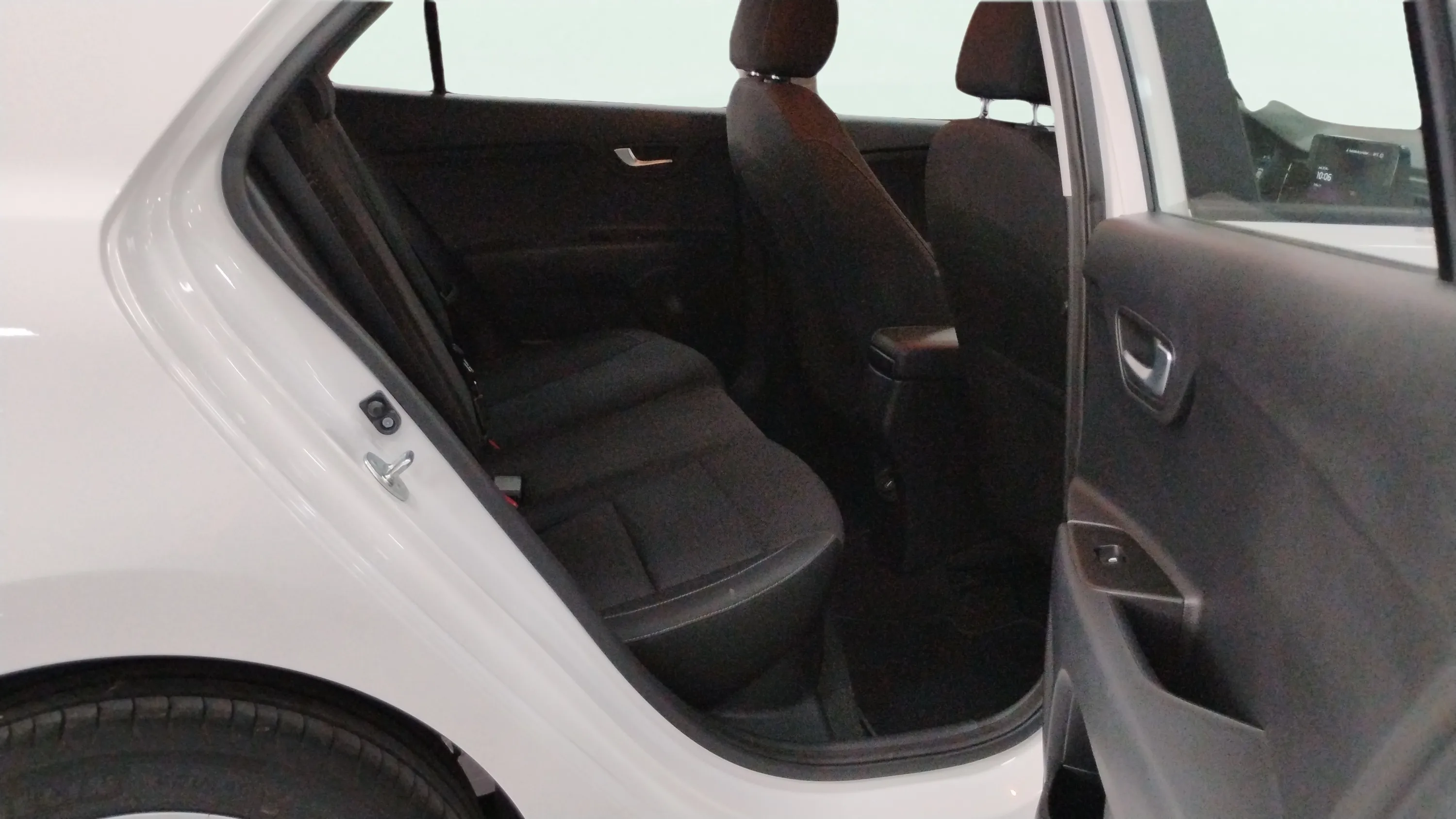 Kia Rio 1.0 T-GDi MHEV iMT Drive - foto 14