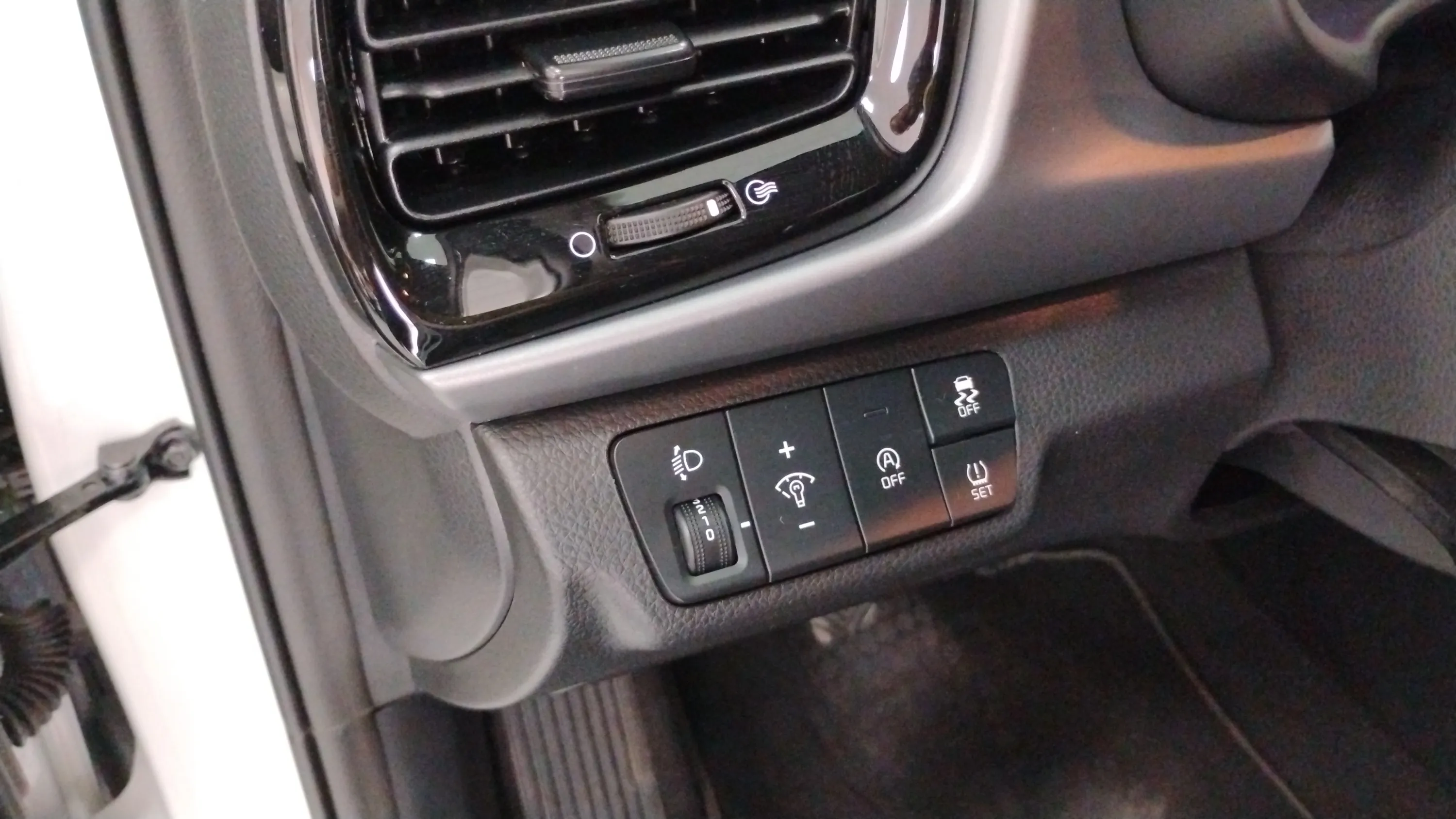 Kia Rio 1.0 T-GDi MHEV iMT Drive - foto 19