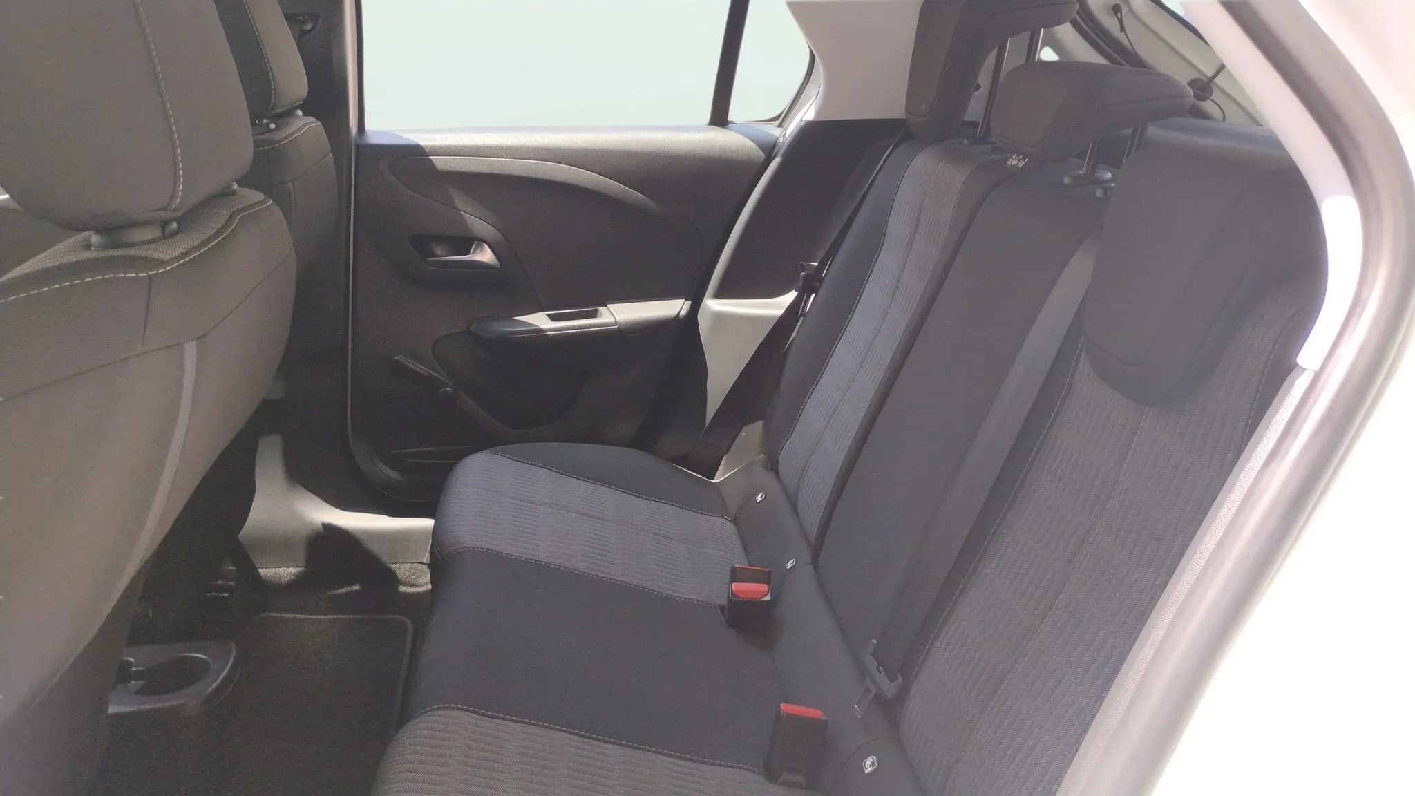 Opel Corsa 1.2T XHL Edition - foto 15