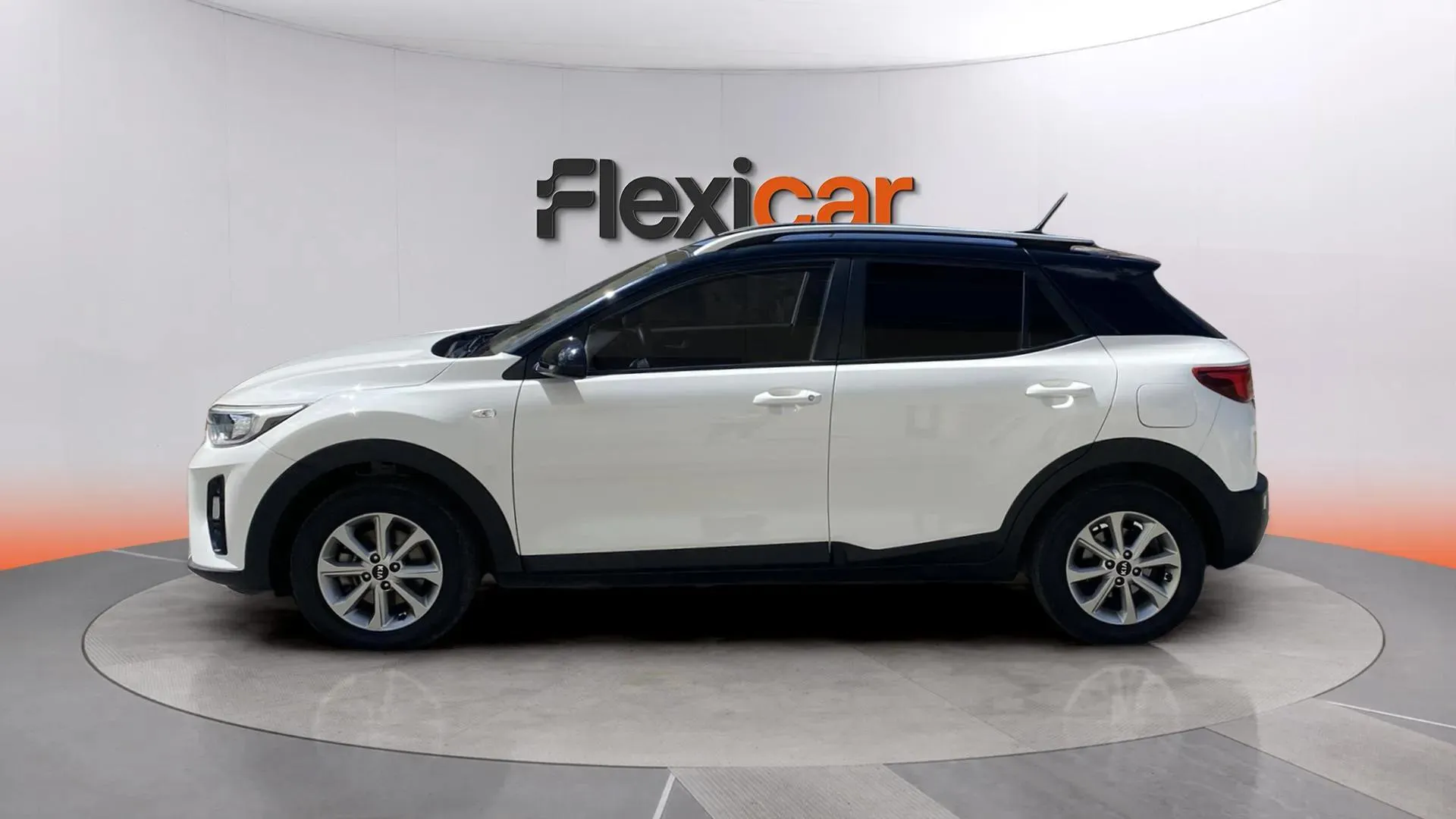 Kia Stonic 1.0 T-GDi Business - foto 6