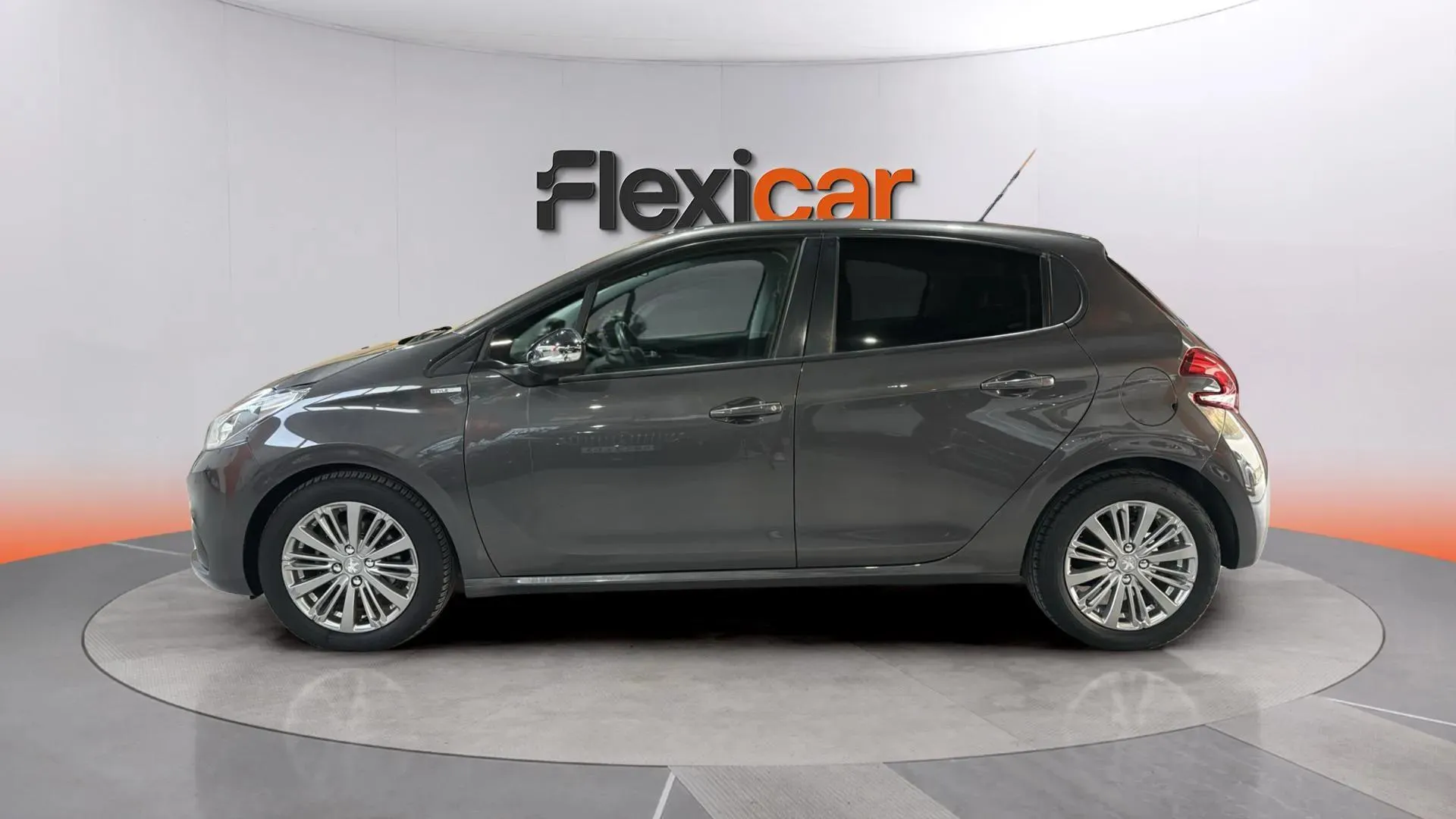 Peugeot 208 Active BlueHDi - foto 6