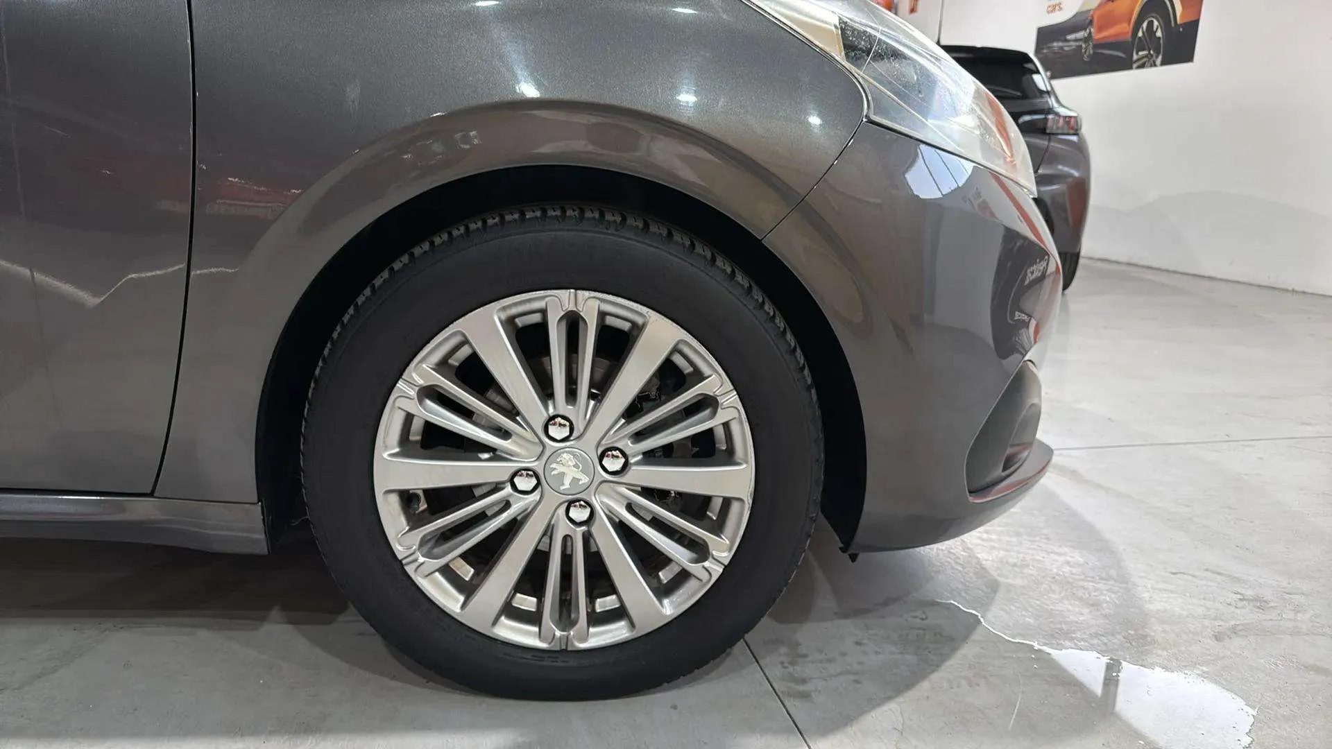 Peugeot 208 Active BlueHDi - foto 23