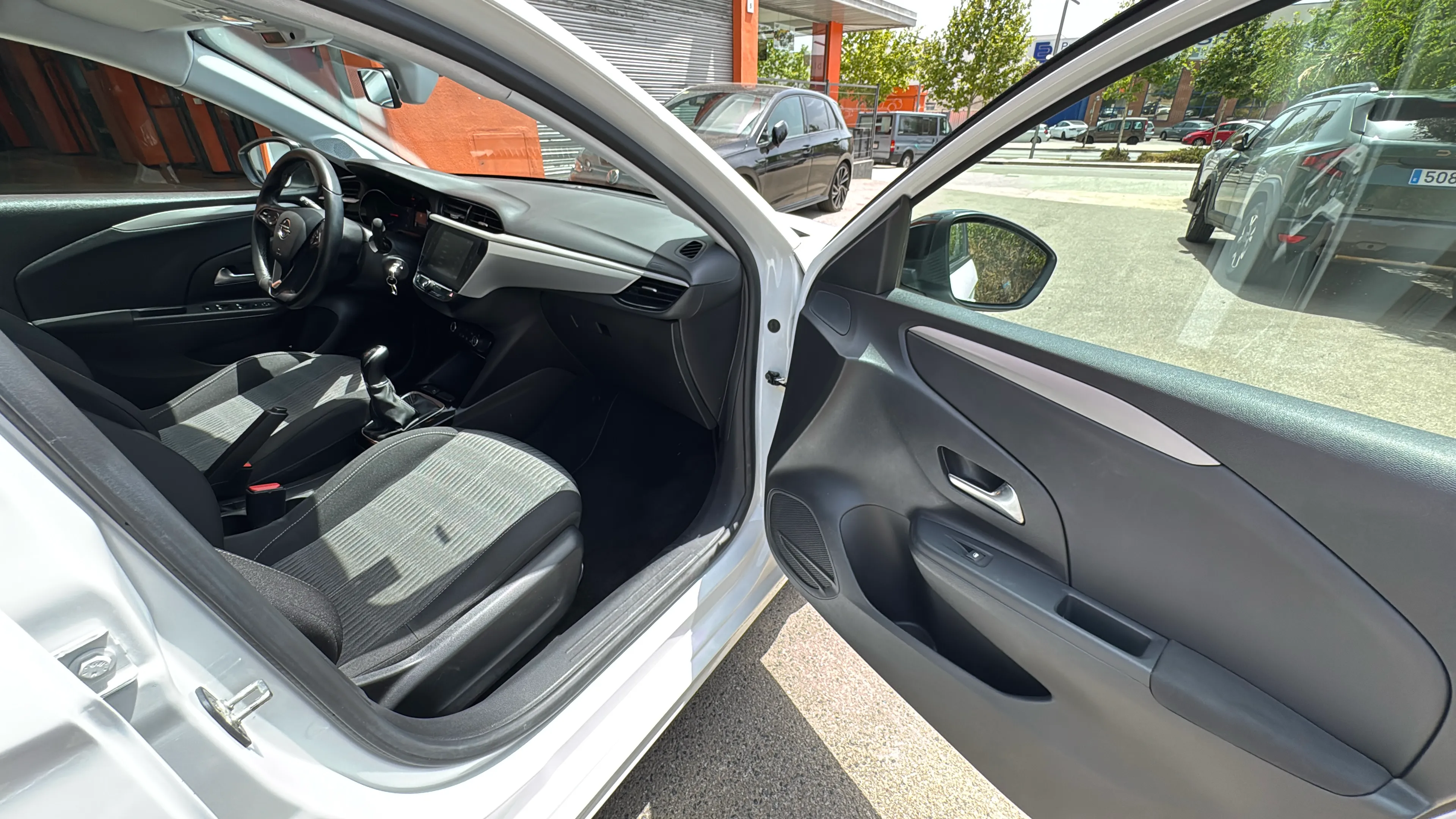 Opel Corsa 1.2 XEL Edition - foto 15