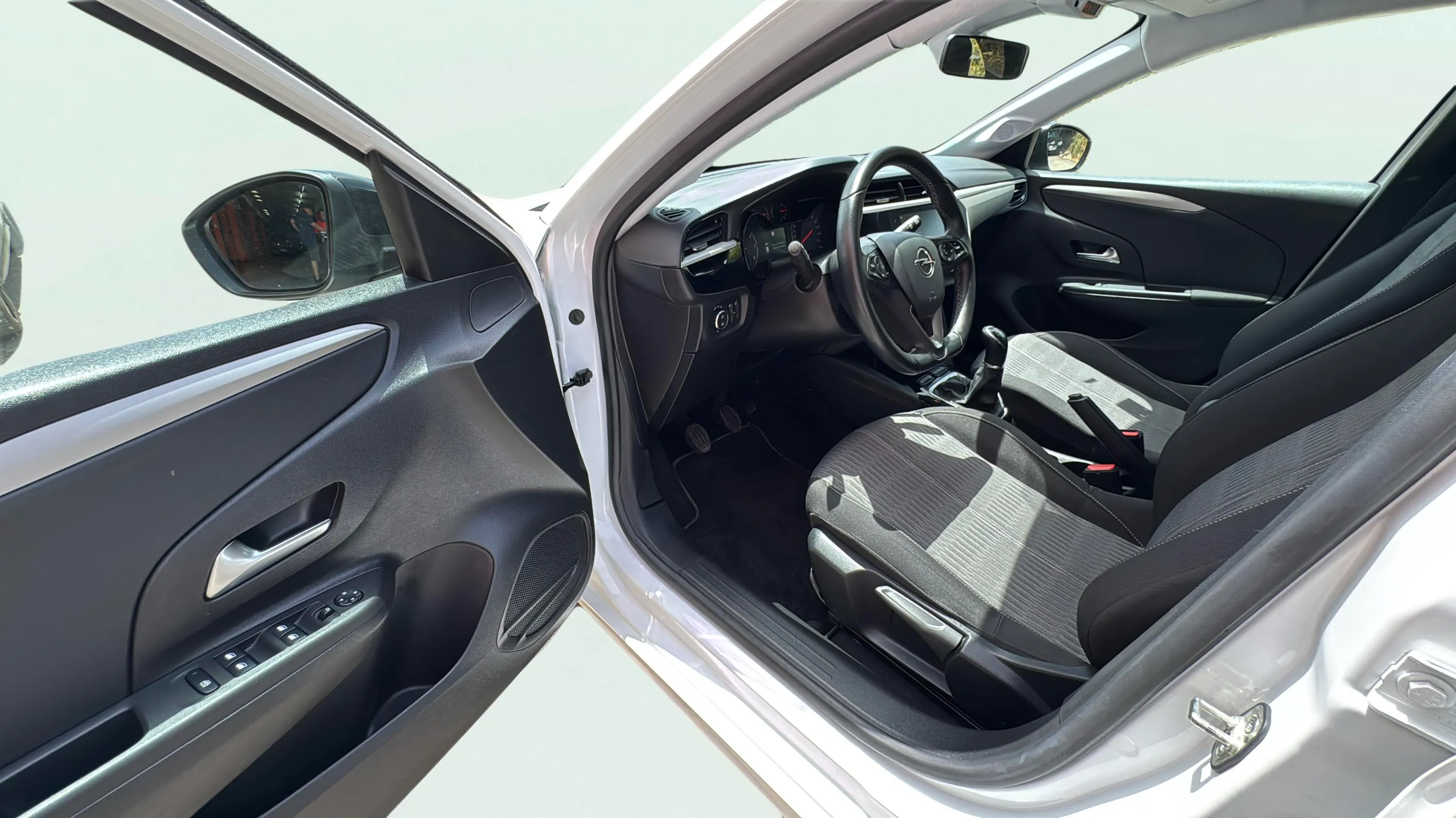 Opel Corsa 1.2 XEL Edition - foto 17