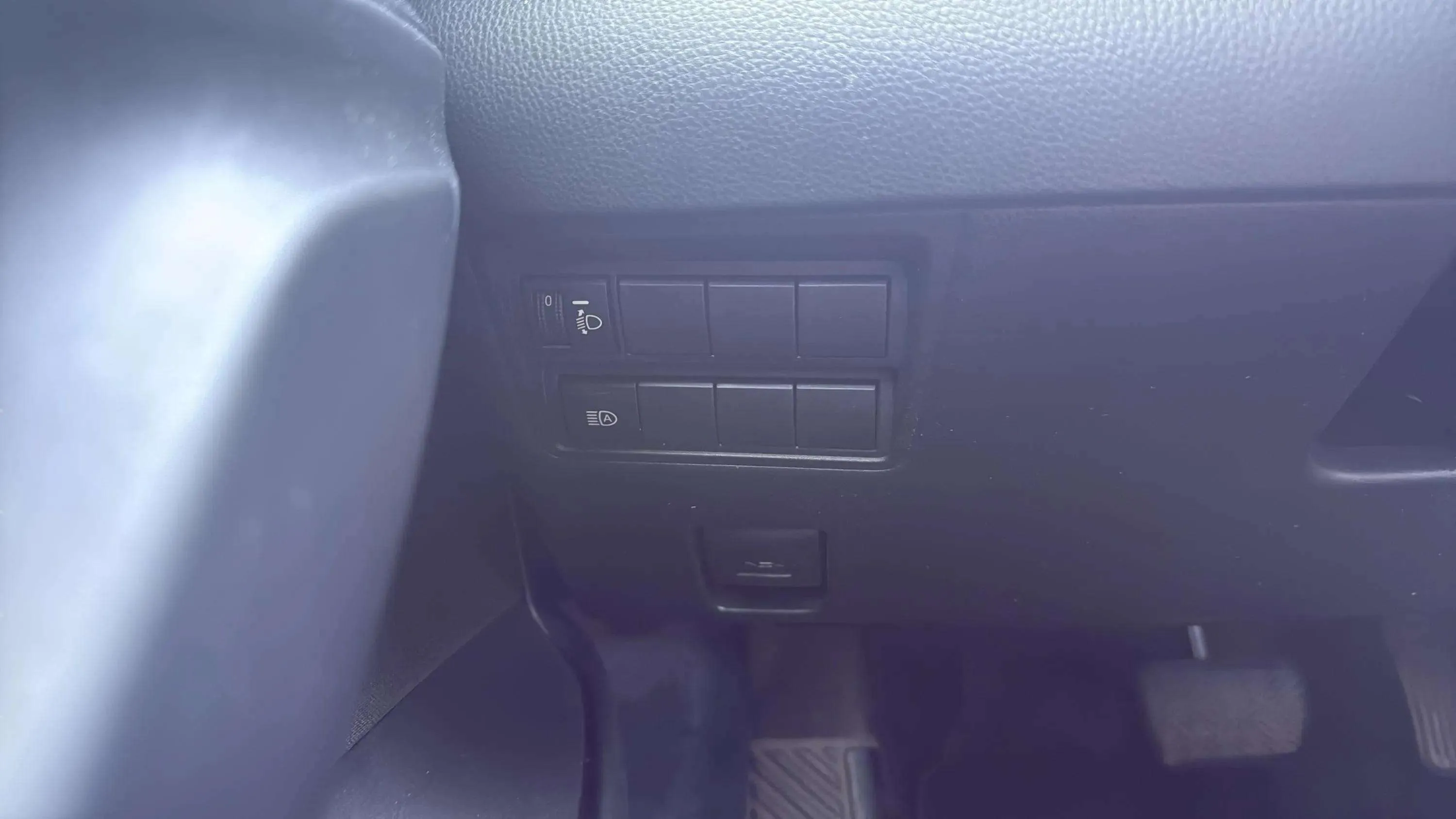 Toyota Yaris Cross 1.5 120H Style - foto 29