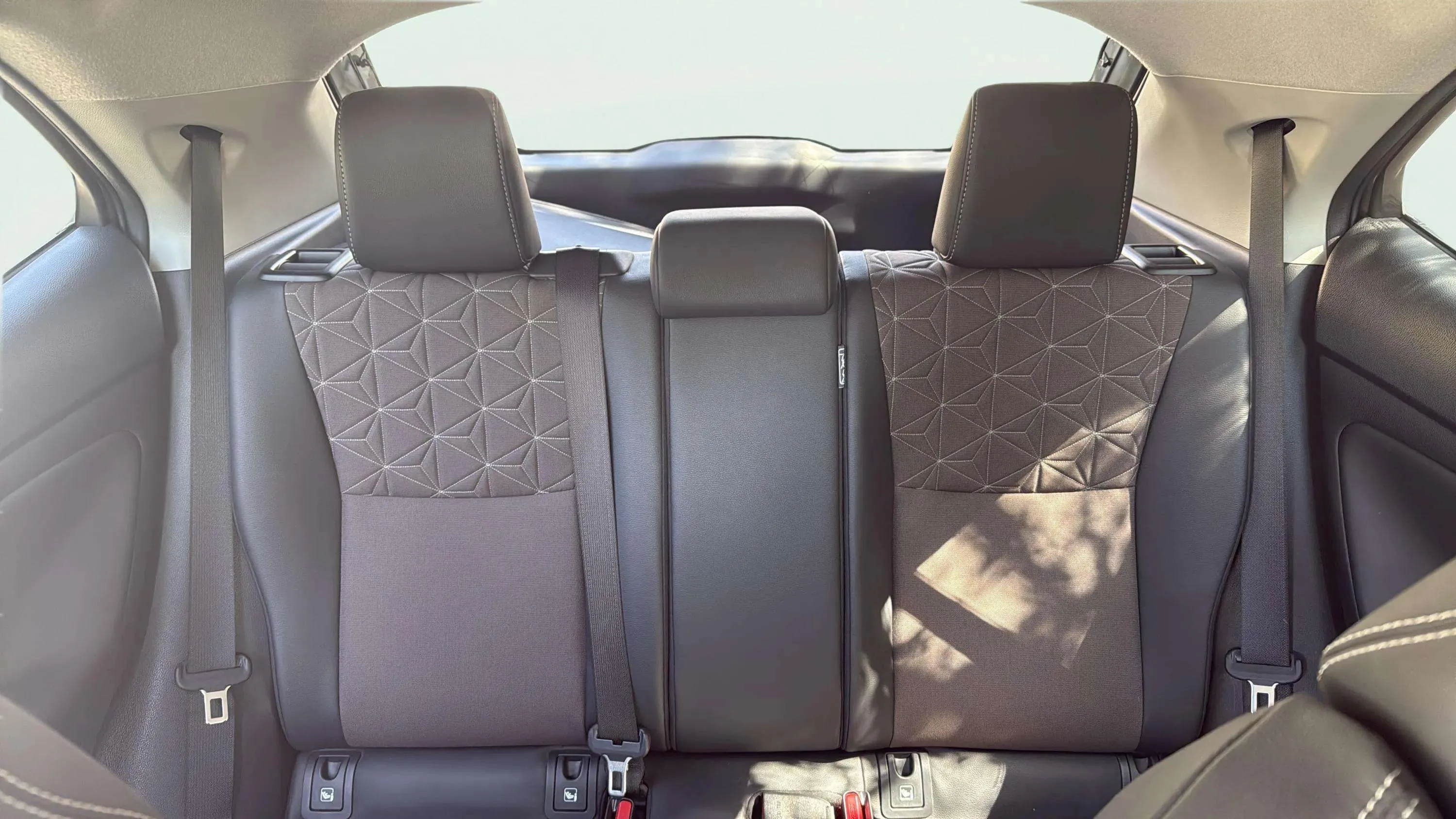 Toyota Yaris Cross 1.5 120H Style - foto 15