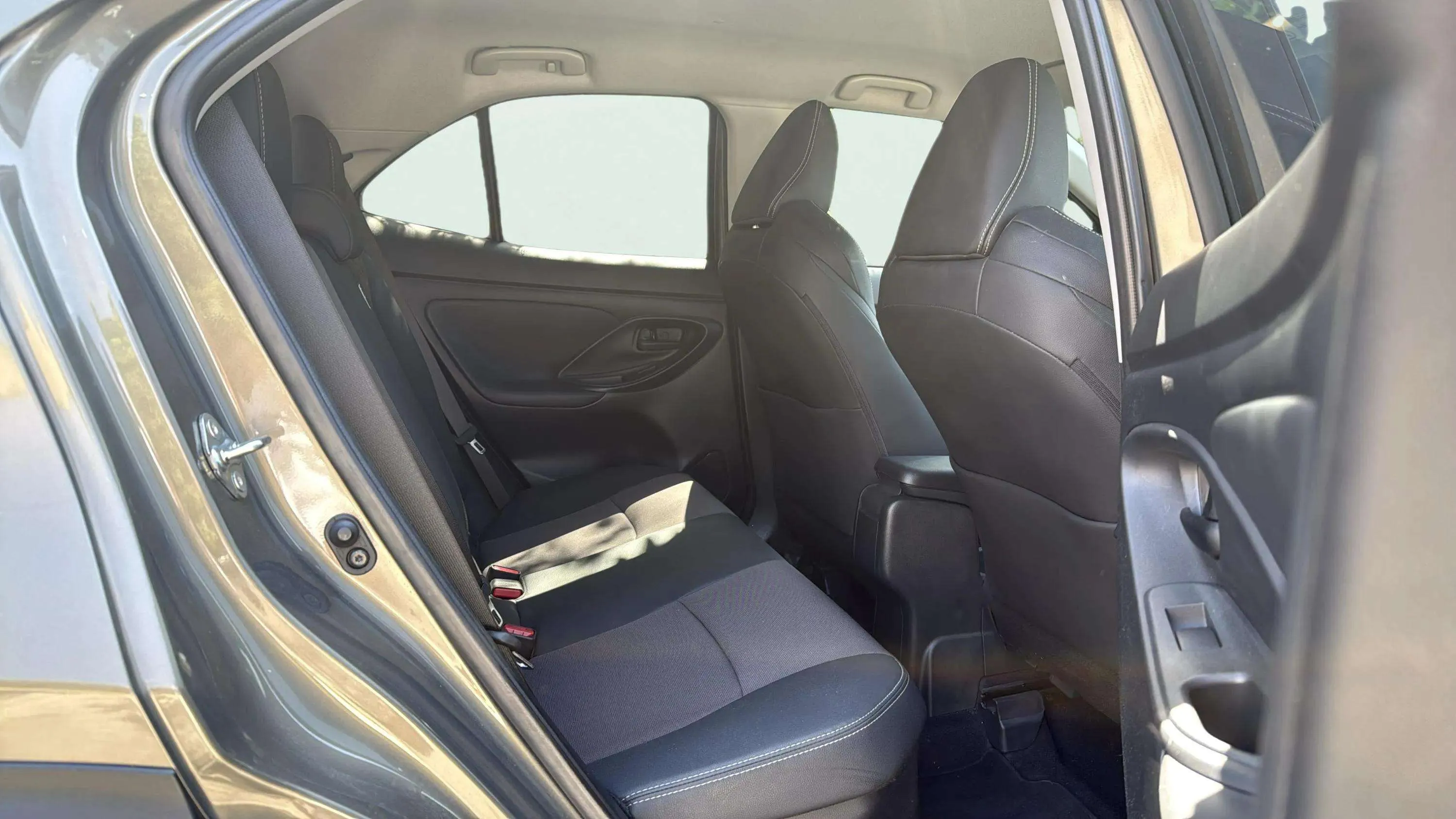 Toyota Yaris Cross 1.5 120H Style - foto 16