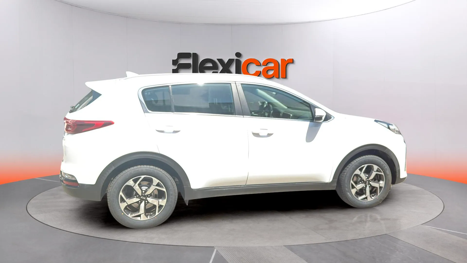 Kia Sportage 1.6 MHEV Black Edition 4x2 - foto 2