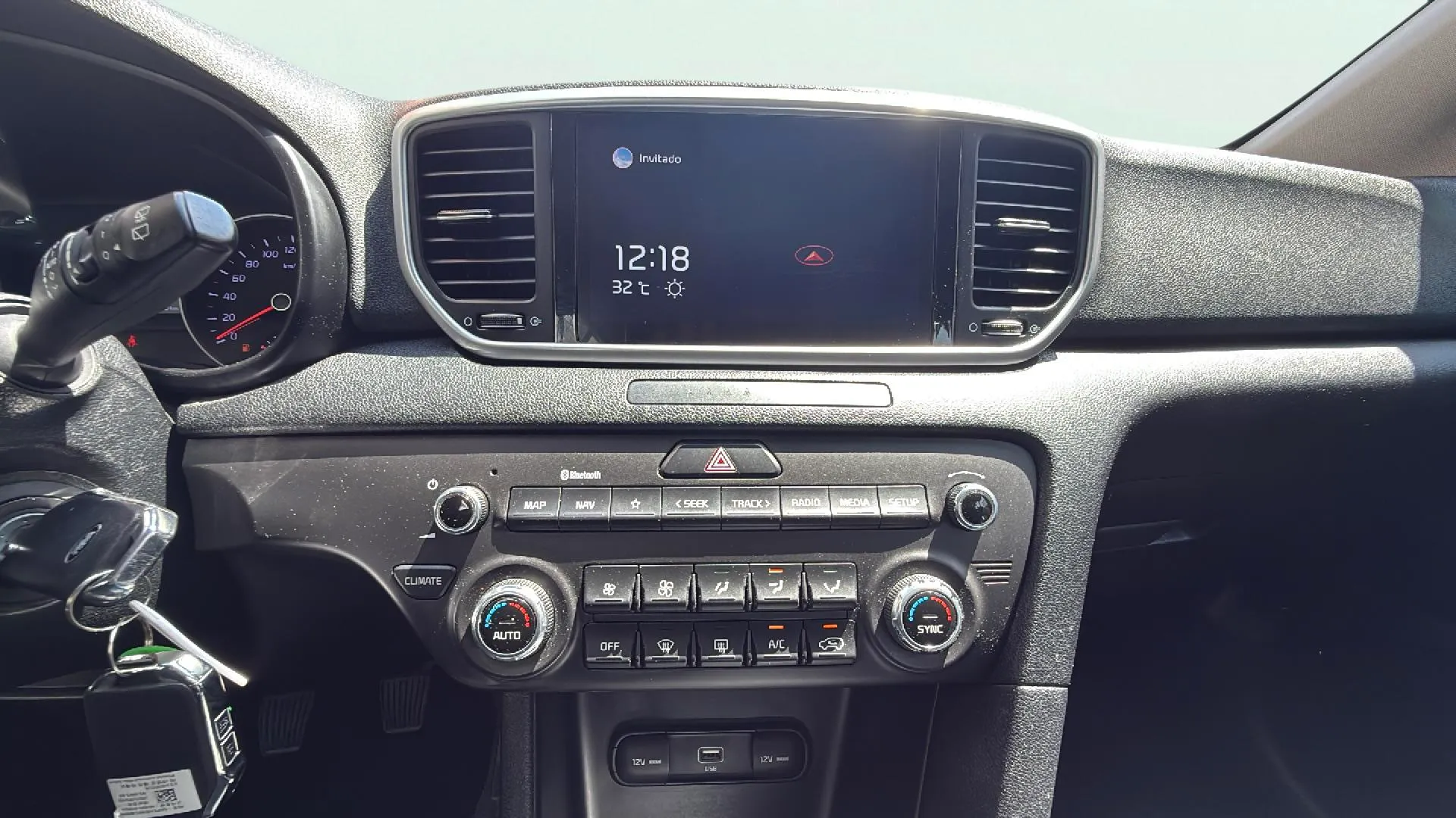 Kia Sportage 1.6 MHEV Black Edition 4x2 - foto 13