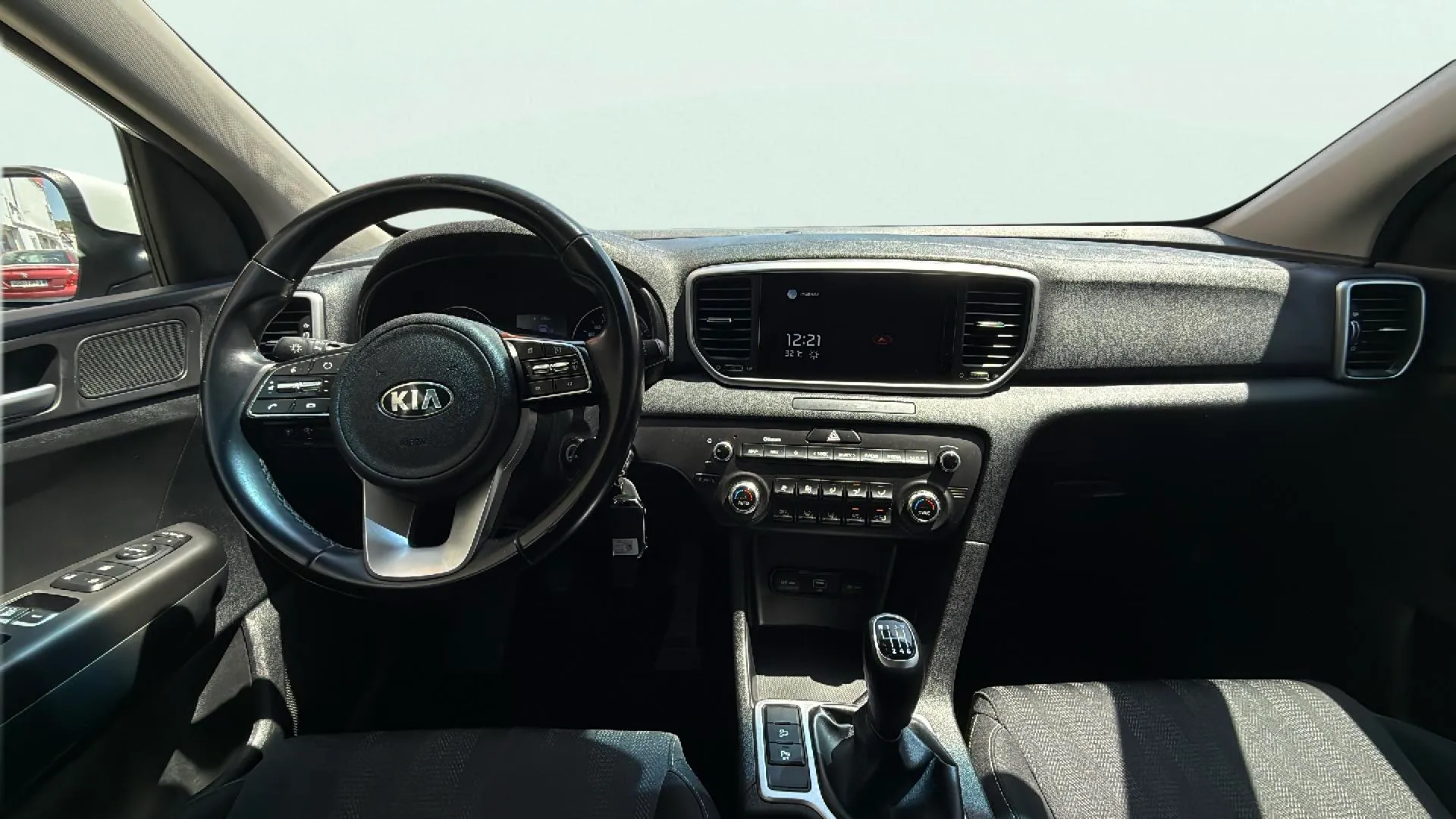 Kia Sportage 1.6 MHEV Black Edition 4x2 - foto 11