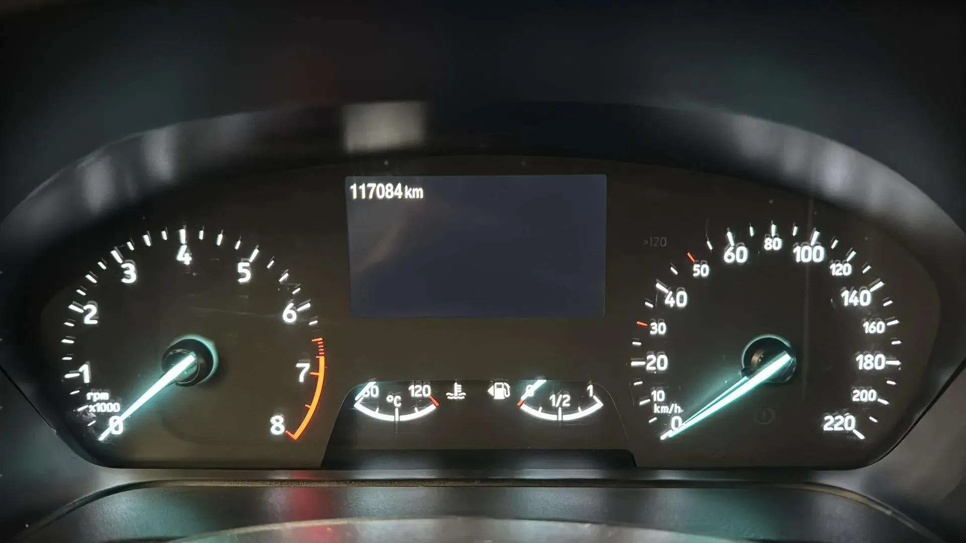 Ford Puma 1.0 EcoBoost Titanium Design MHEV - foto 9