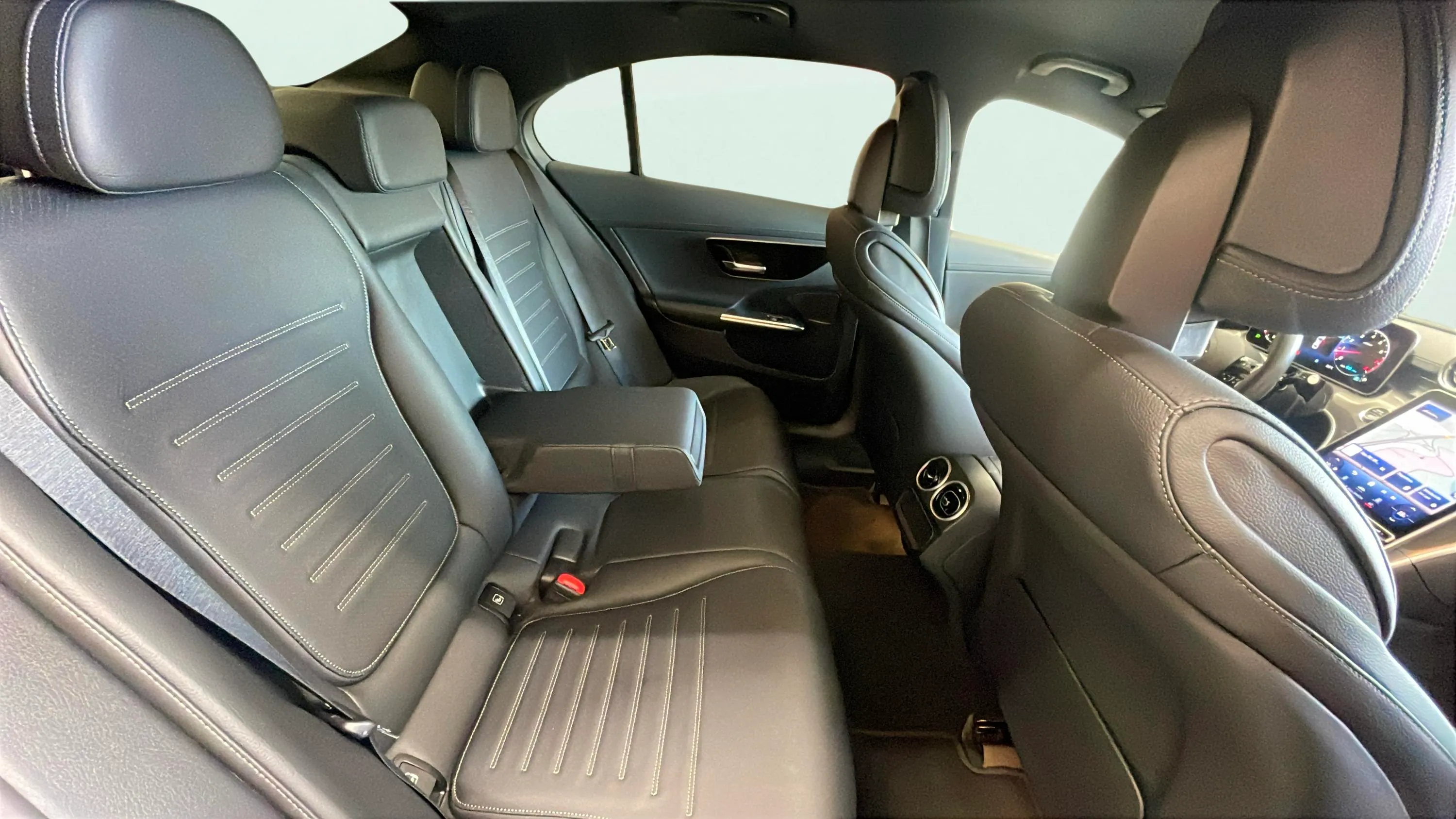 Mercedes-Benz Clase C C 200 - foto 13