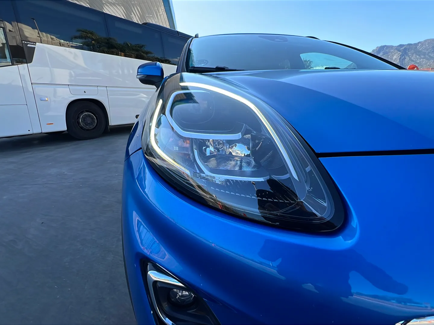 Ford Puma 1.0 EcoBoost Titanium Design MHEV - foto 28