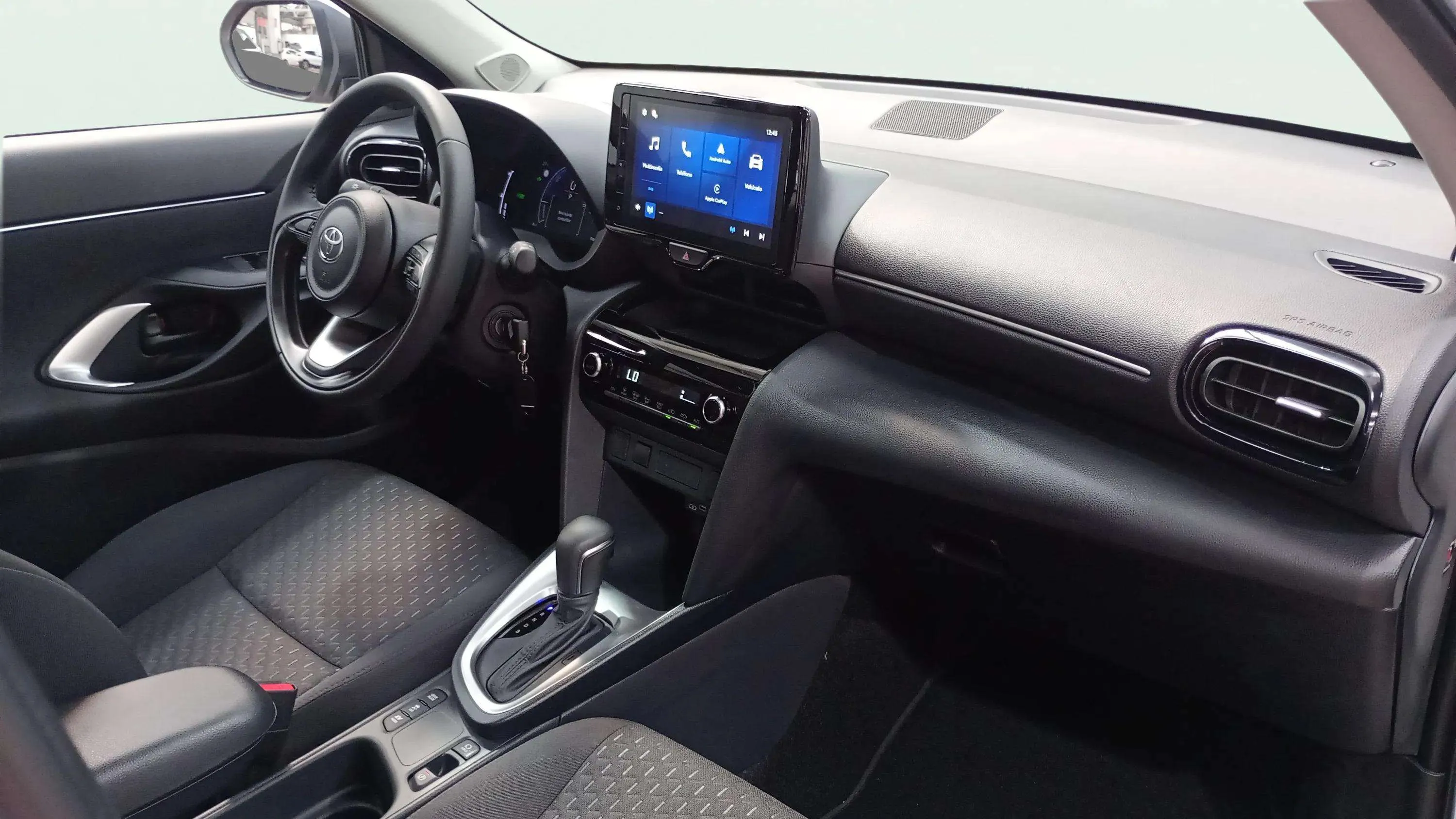 Toyota Yaris Cross 1.5 130H Active - foto 13