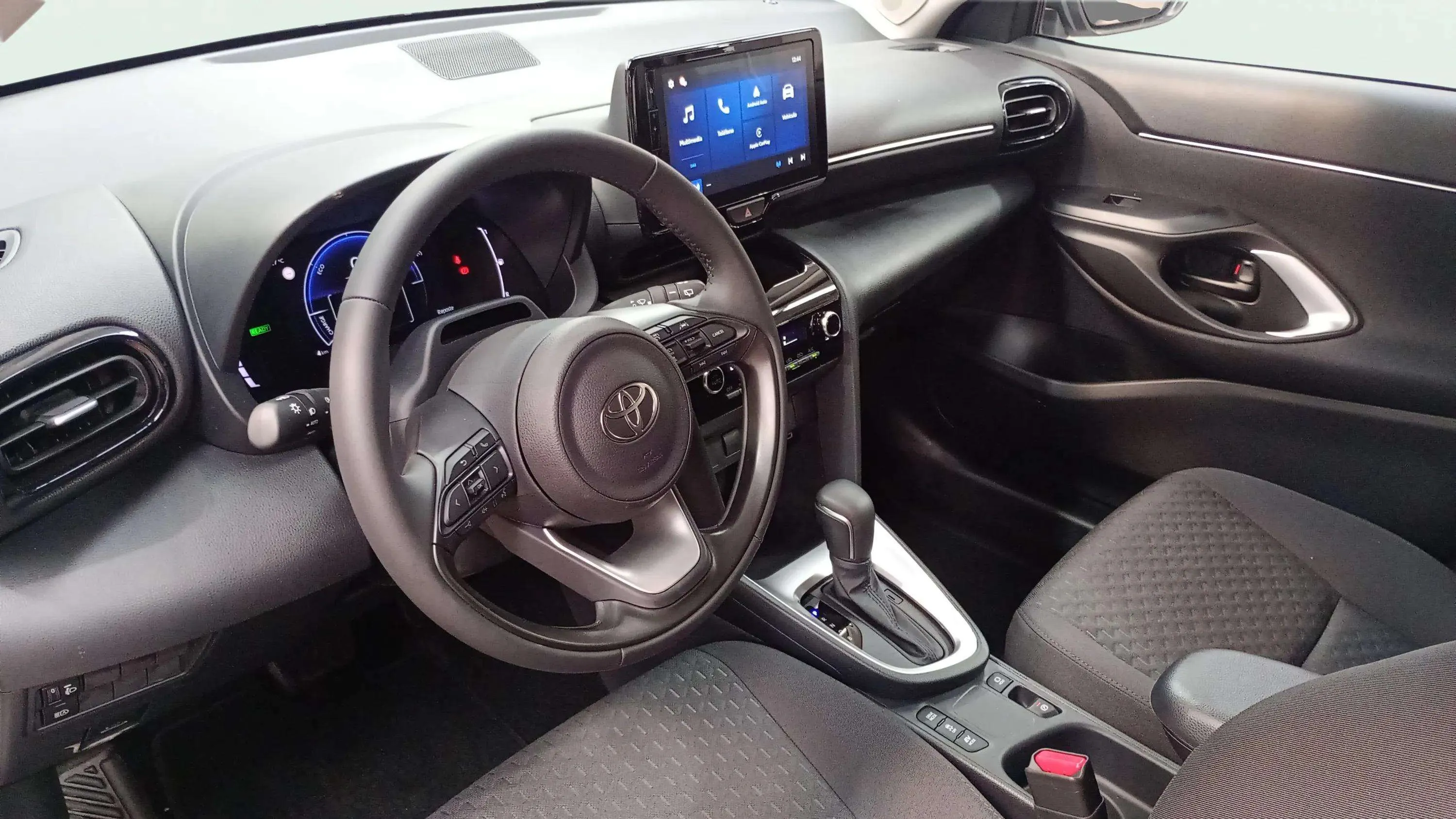 Toyota Yaris Cross 1.5 130H Active - foto 15