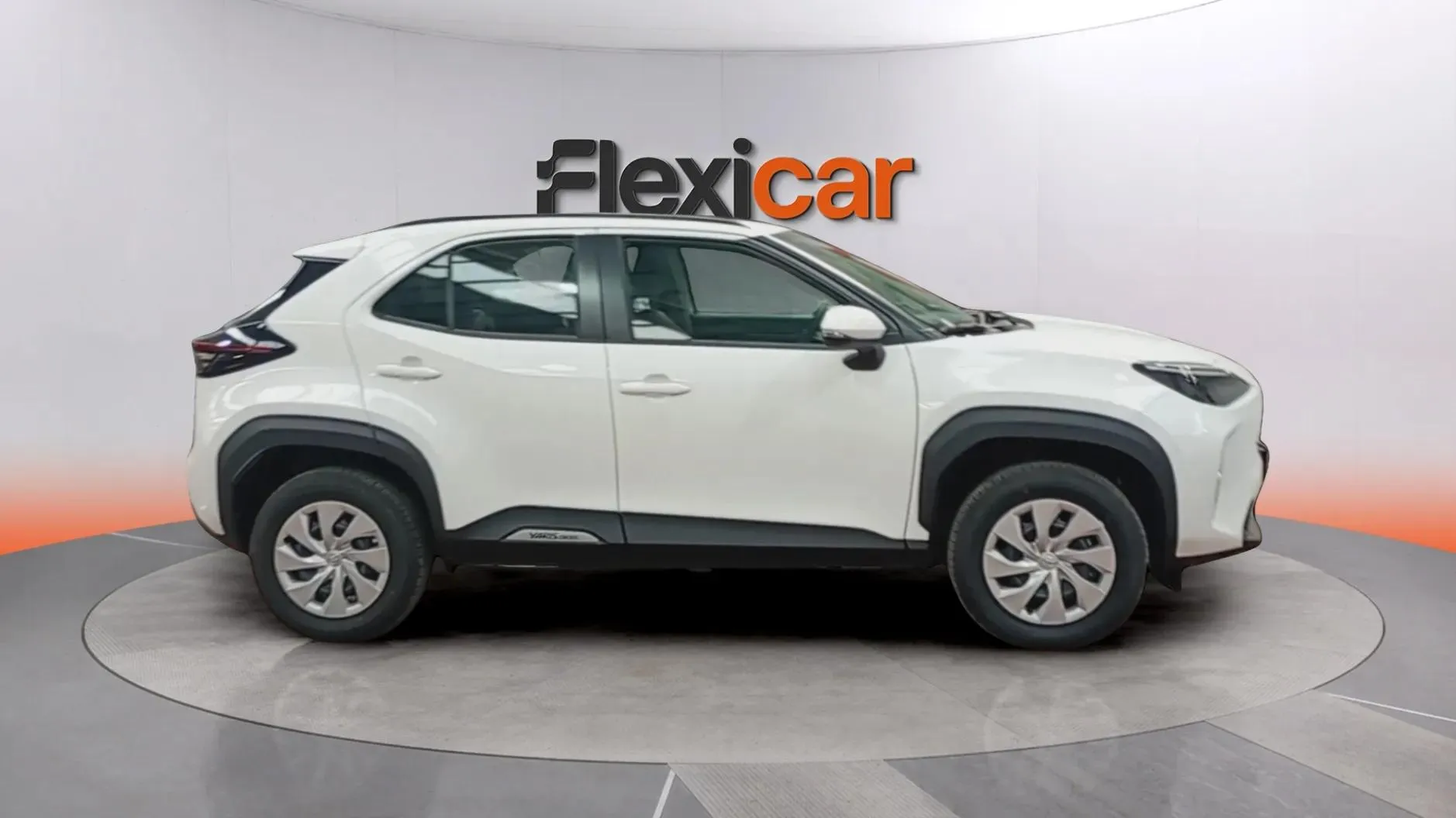Toyota Yaris Cross 1.5 130H Active - foto 5