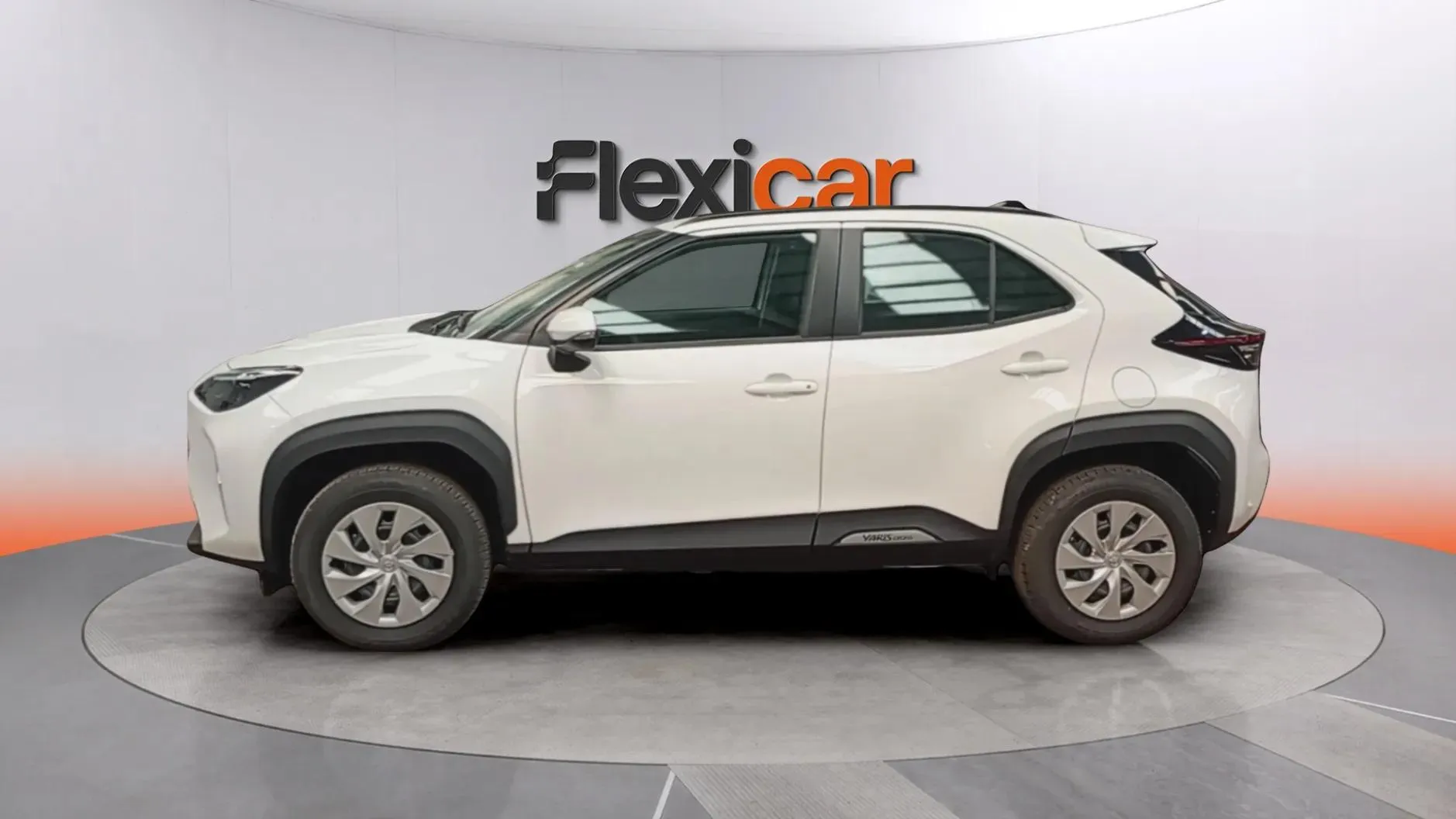 Toyota Yaris Cross 1.5 130H Active - foto 4