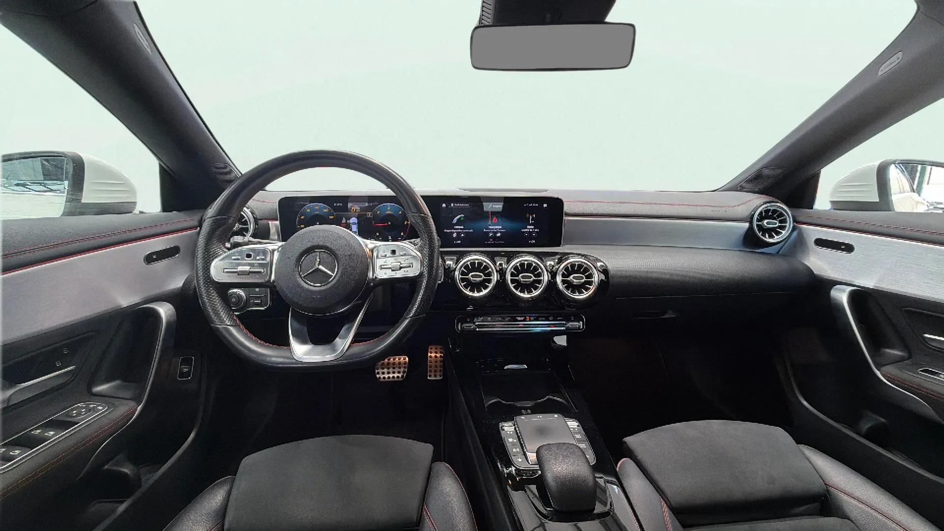 Mercedes-Benz CLA 200 D DCT - foto 15