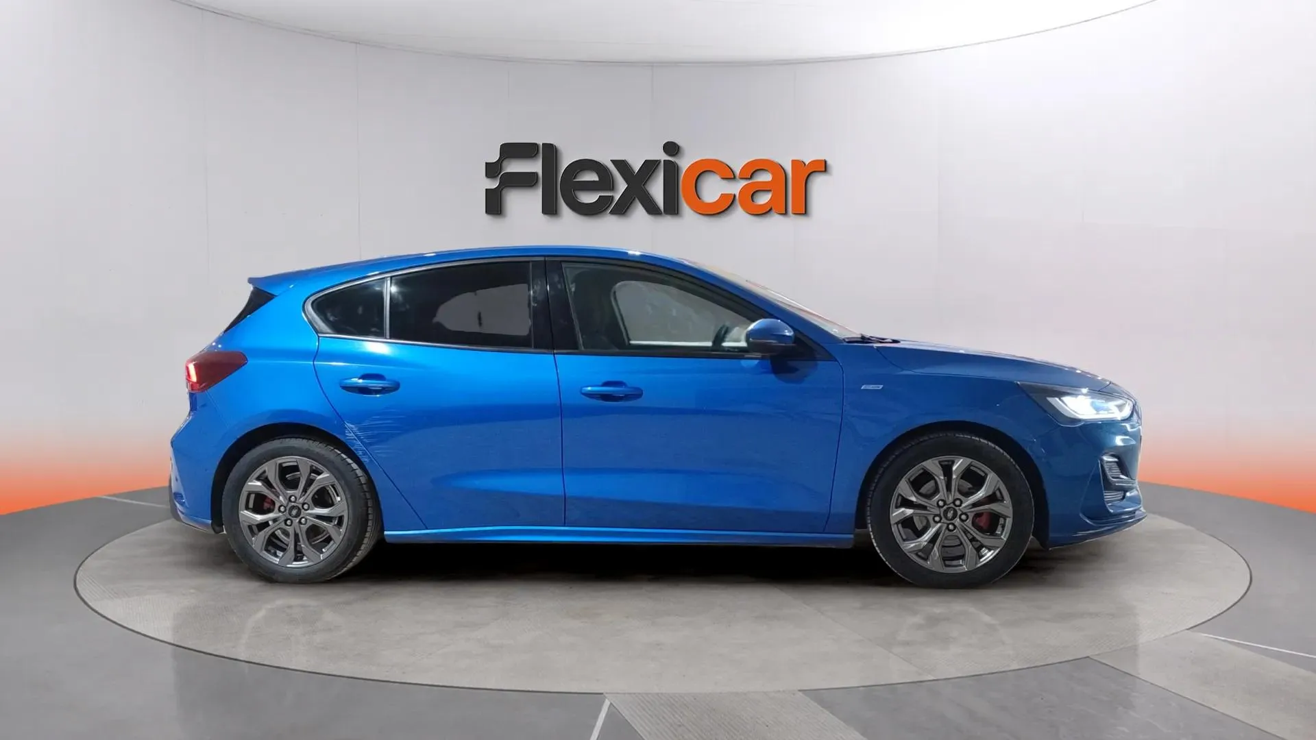 Ford Focus 1.0 EcoBoost MHEV ST-Line Style SIP - foto 2