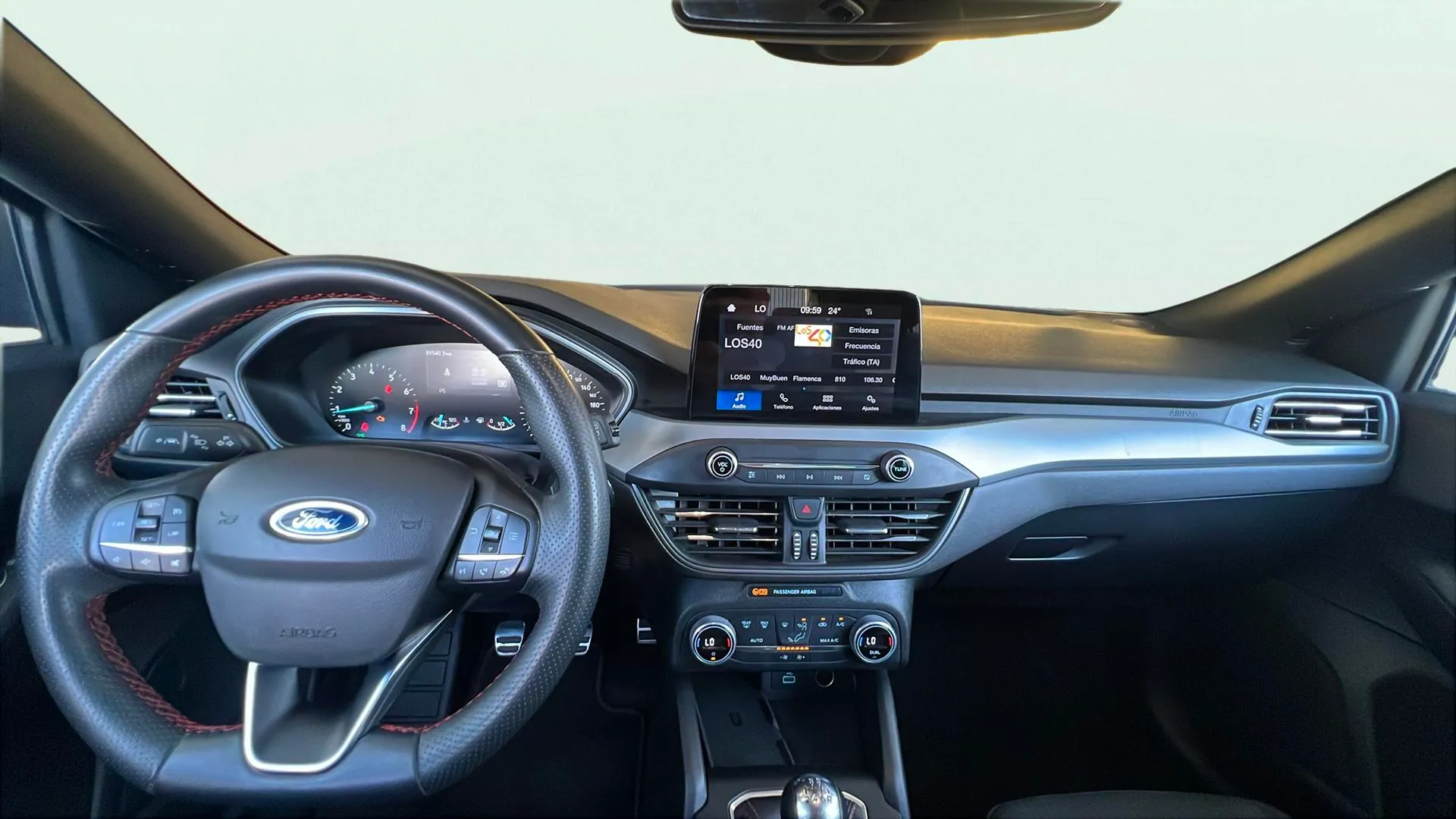 Ford Focus 1.0 Ecob. MHEV ST-Line Design SIP - foto 11