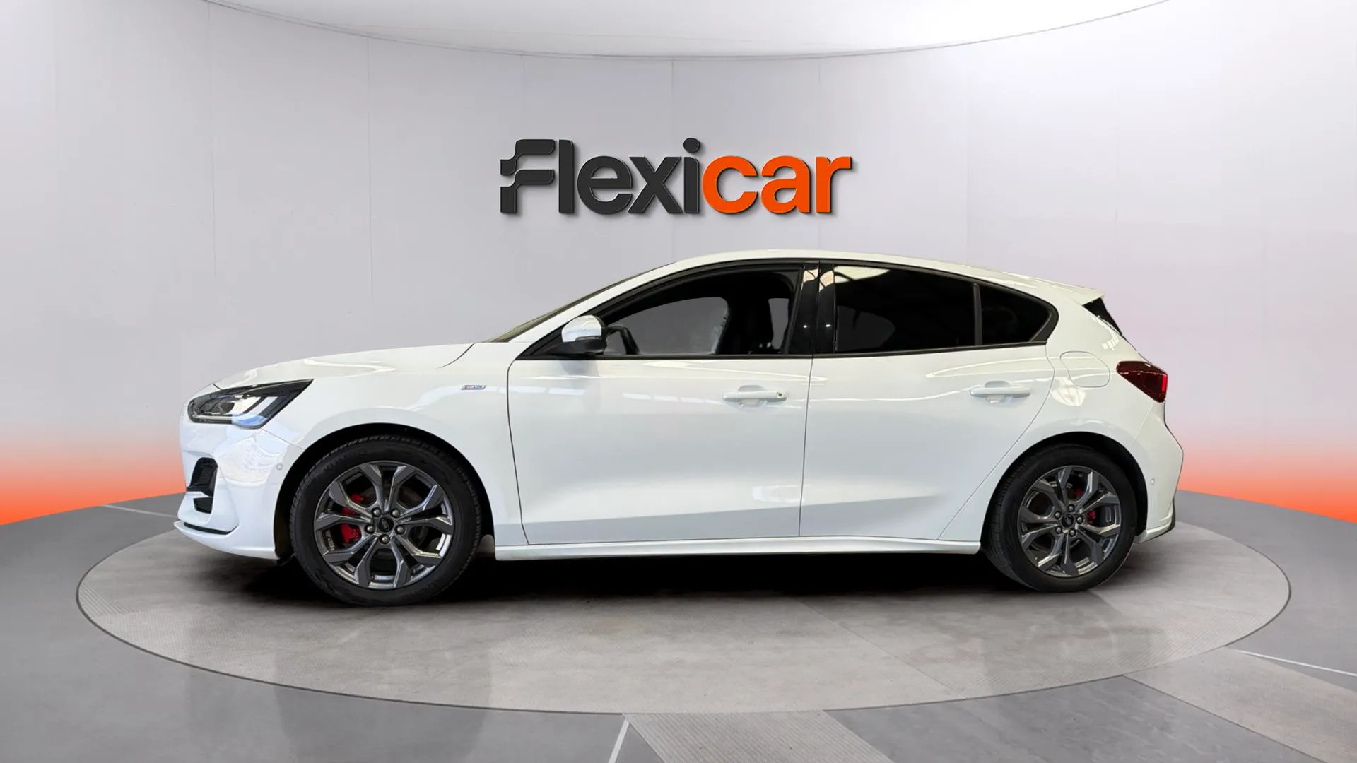 Ford Focus 1.0 EcoBoost MHEV ST-Line Design SIP - foto 3