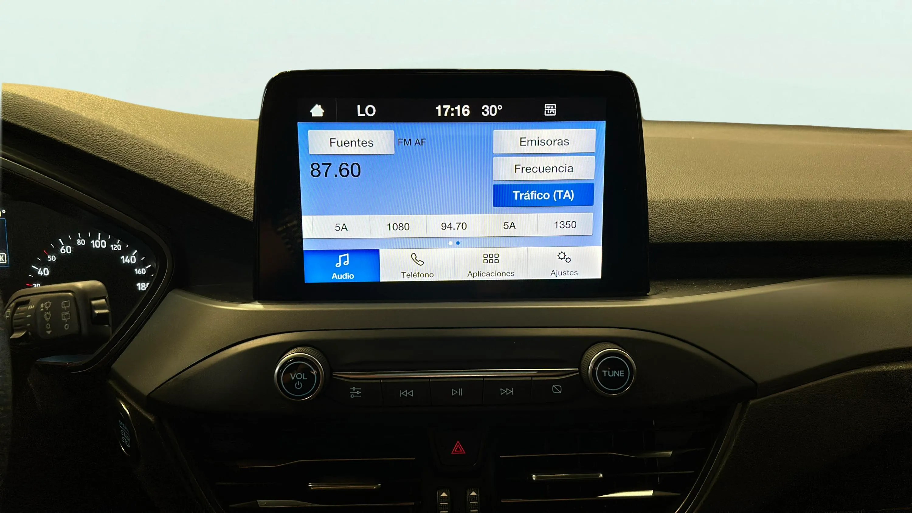 Ford Focus 1.0 Ecob. MHEV ST-Line Design SIP - foto 22