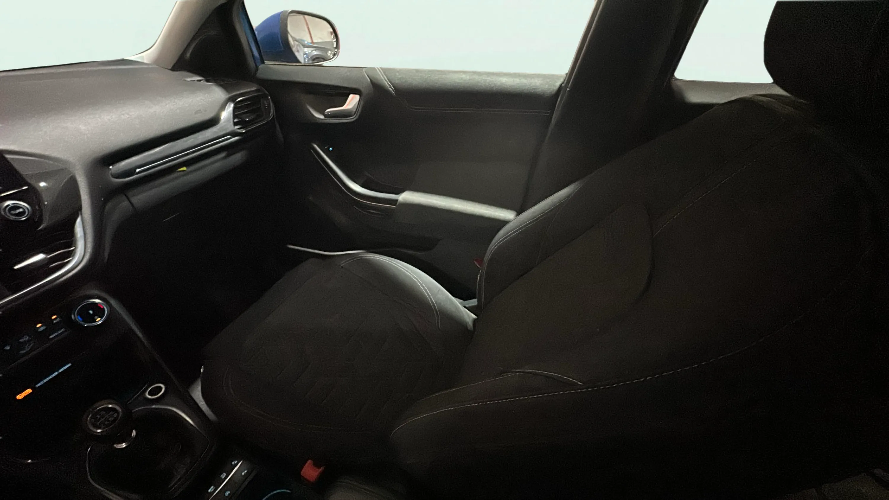 Ford Puma 1.0 EcoBoost ST-Line Design MHEV - foto 11