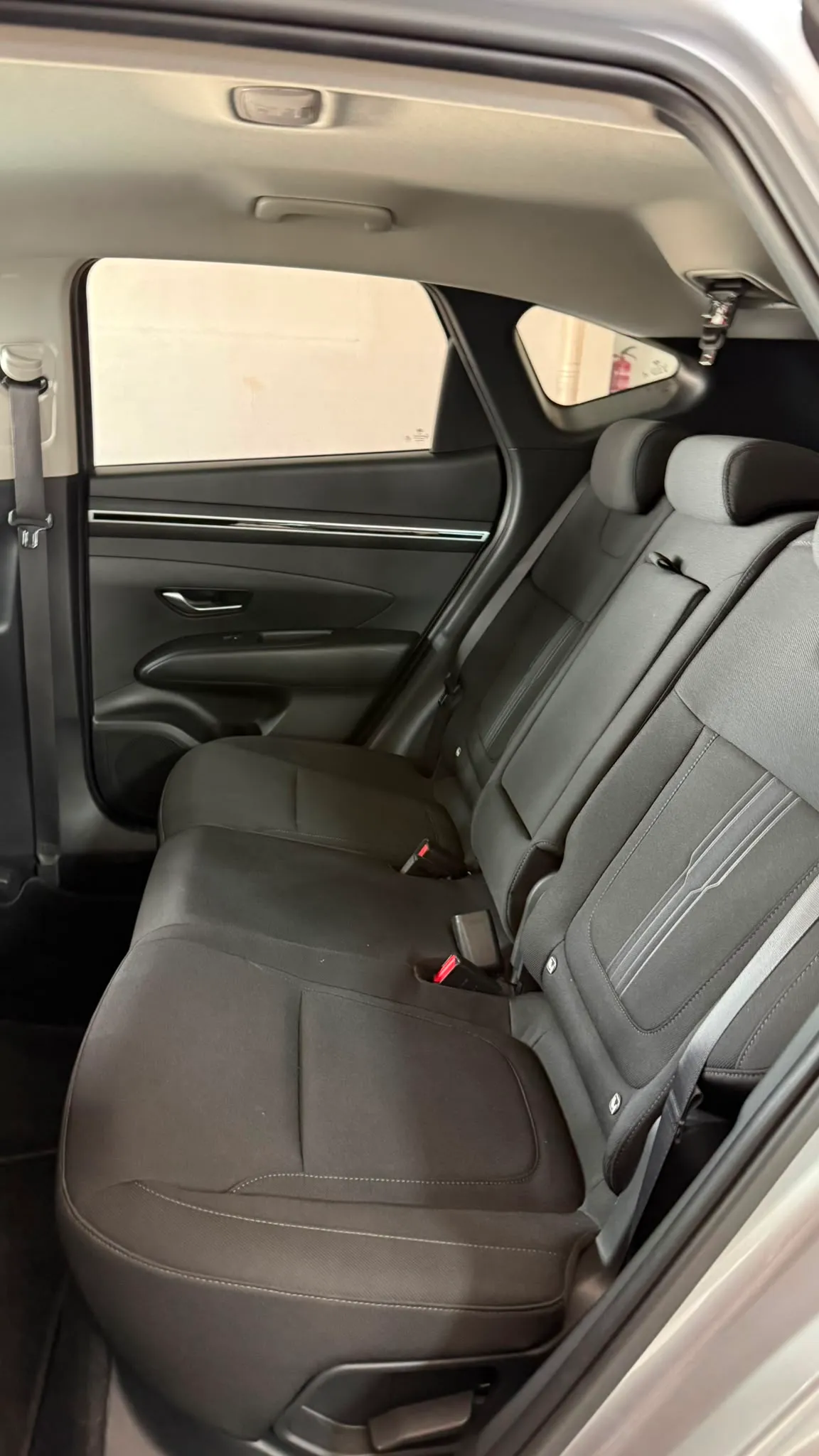 Hyundai Tucson 1.6 T-GDi 48V Maxx - foto 11