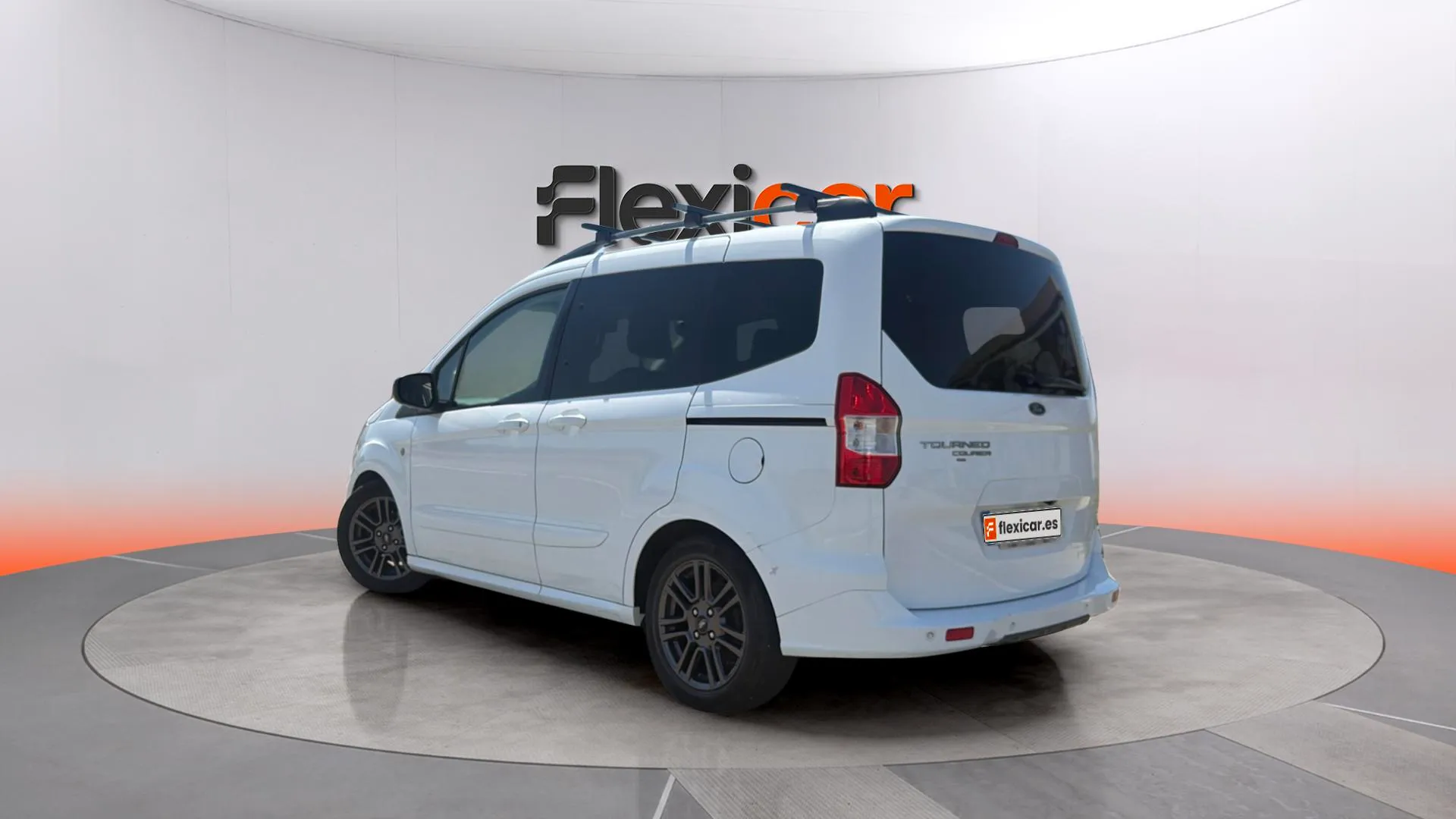 Ford Tourneo Courier 1.5 TDCi Sport - foto 7
