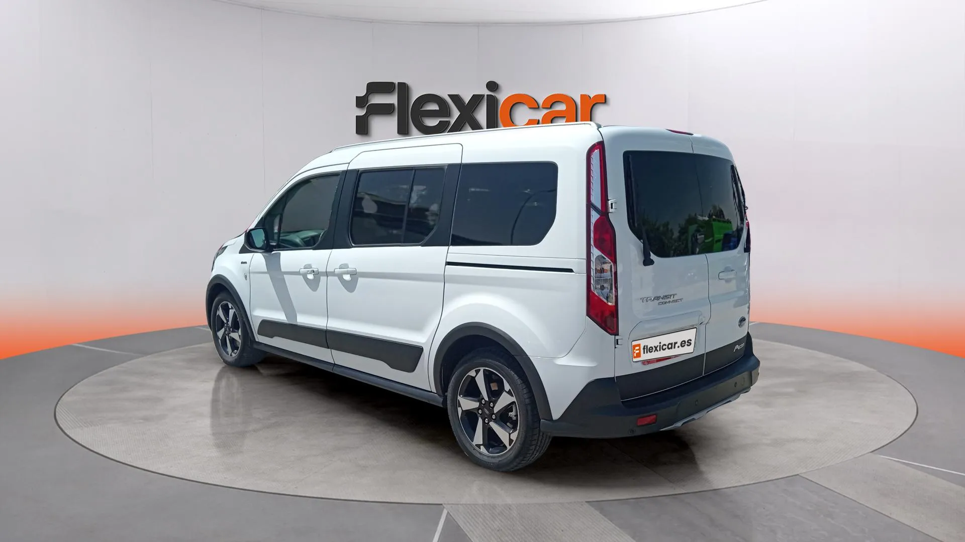 Ford Transit Connect 230 Combi 1.5 - foto 6