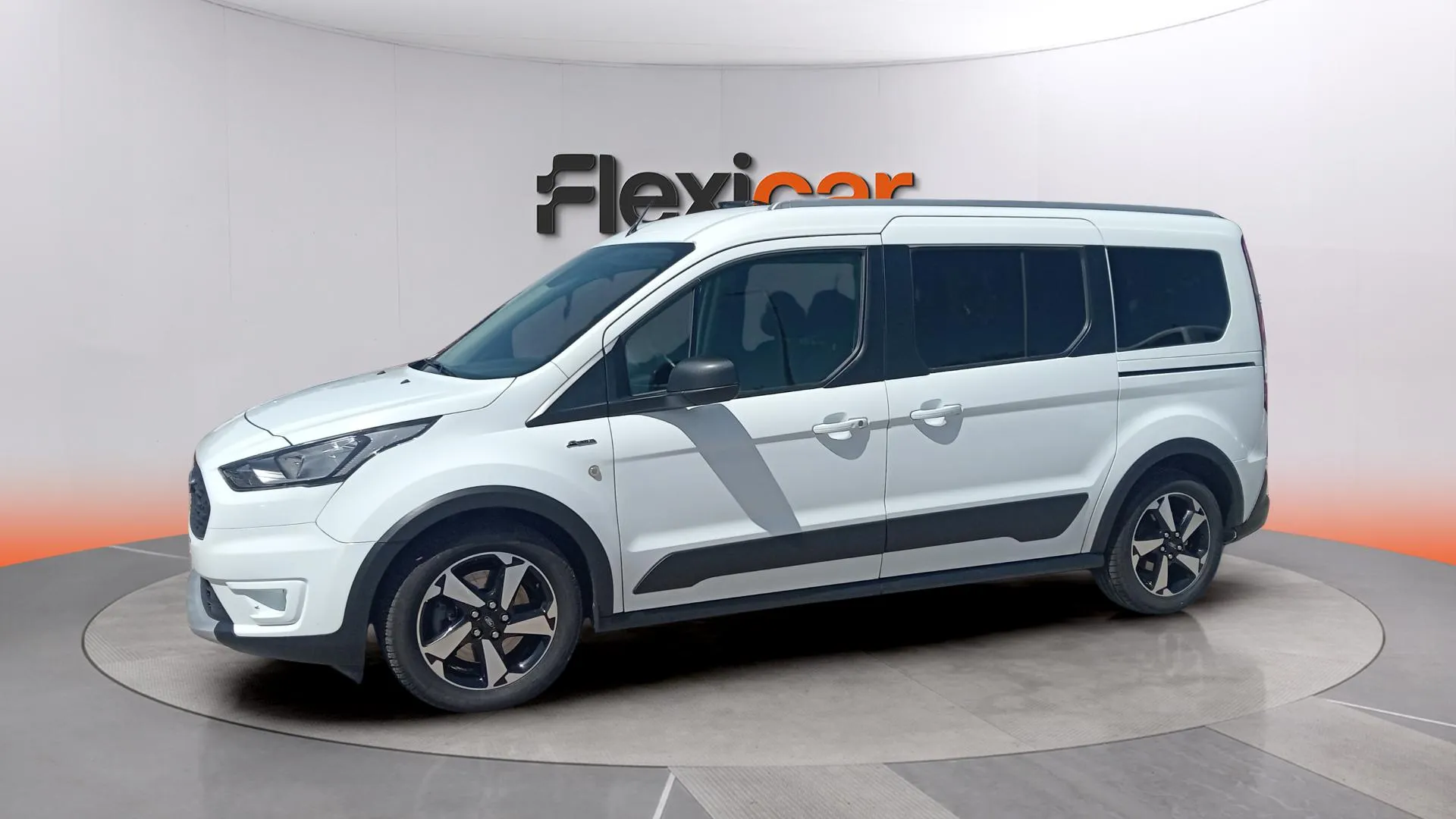 Ford Transit Connect 230 Combi 1.5 - foto 5