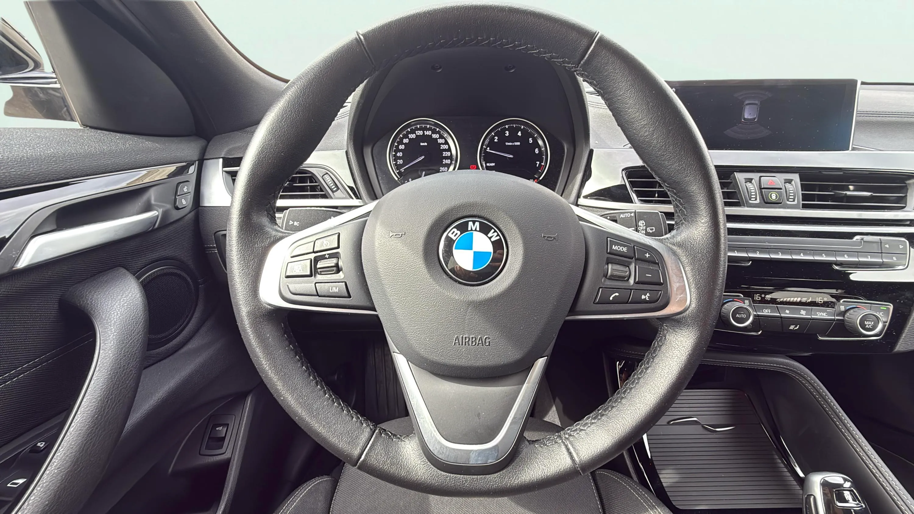 BMW X2 sDrive18i - foto 11