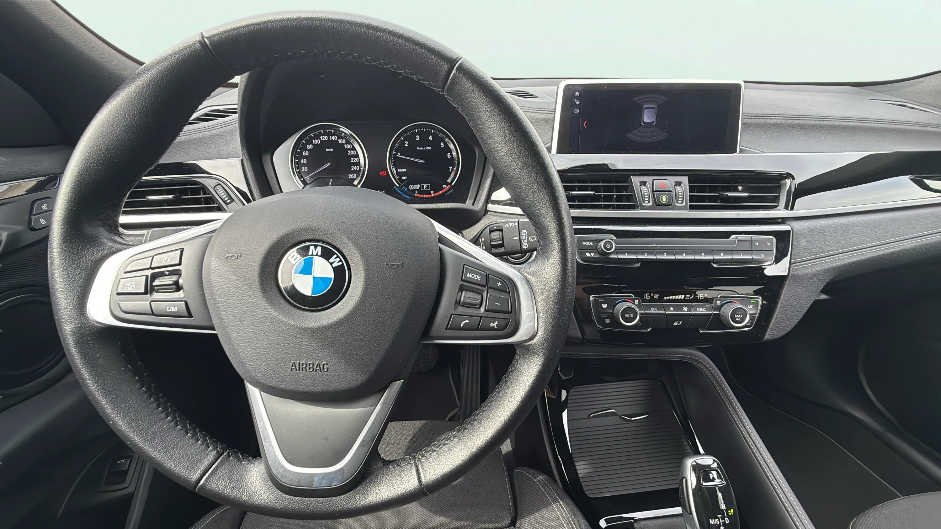 BMW X2 sDrive18i - foto 12