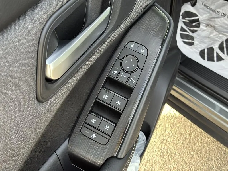 Nissan Qashqai DIG-T mHEV 4x2 Acenta - foto 32