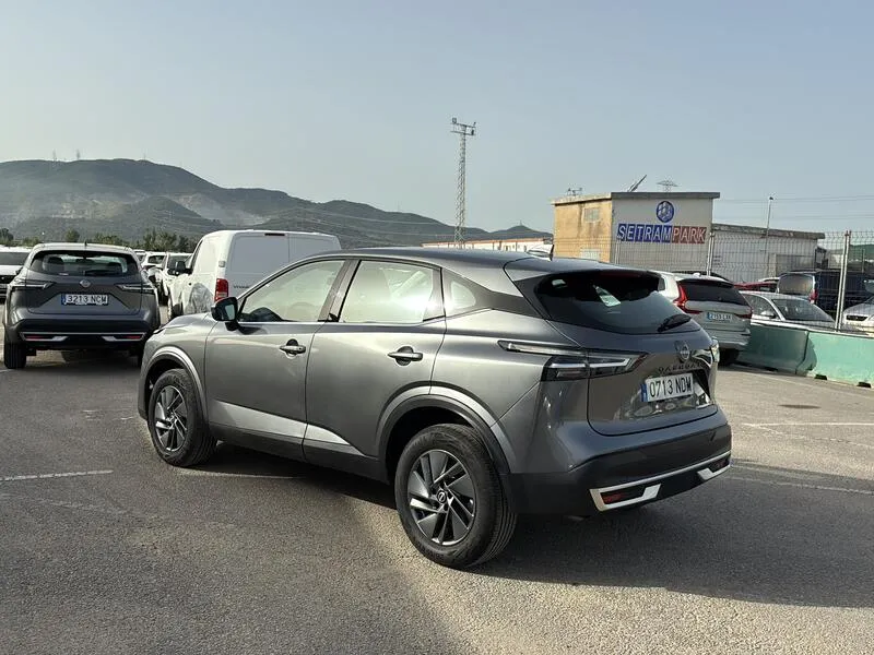 Nissan Qashqai DIG-T mHEV 4x2 Acenta - foto 4