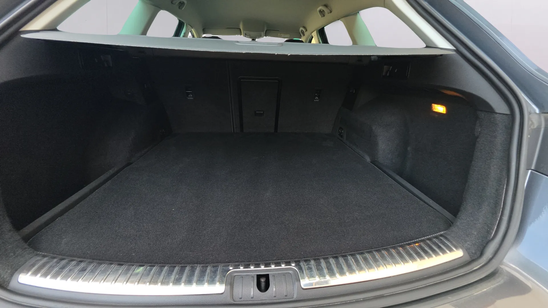 SEAT León ST 2.0 TDI DSG-6 FR Advanced - foto 9