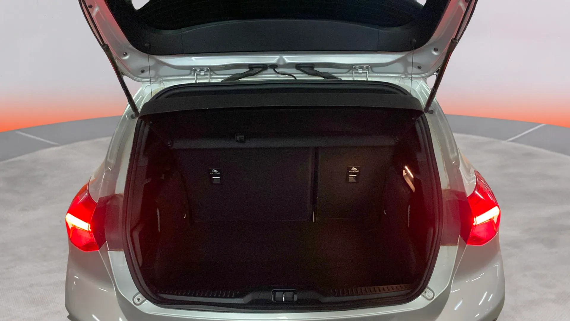 Ford Focus 1.0 EcoBoost ST-Line - foto 9