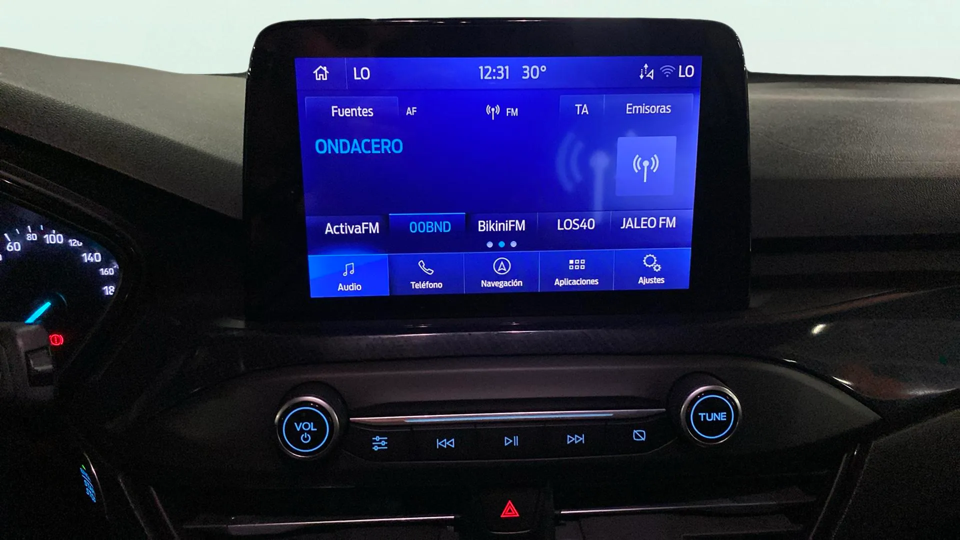 Ford Focus 1.0 EcoBoost ST-Line - foto 19