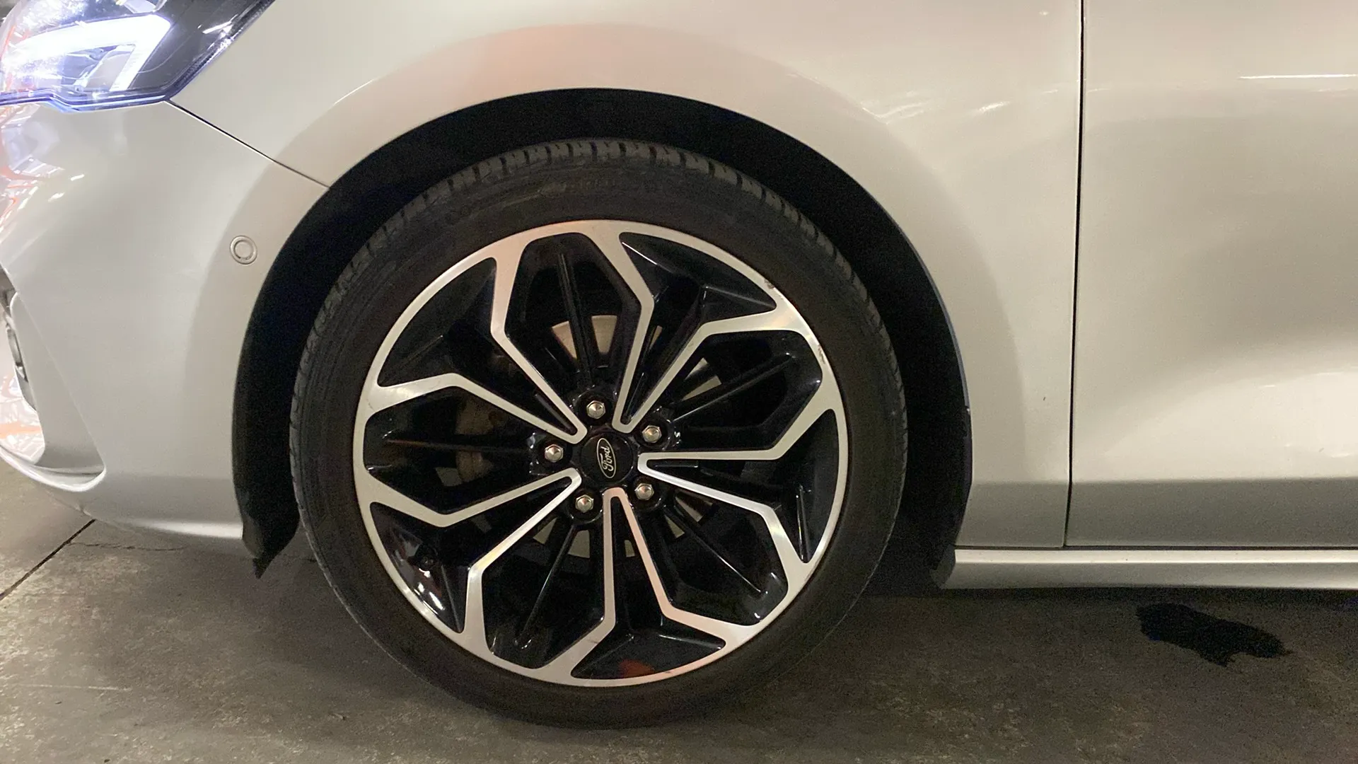 Ford Focus 1.0 EcoBoost ST-Line - foto 28