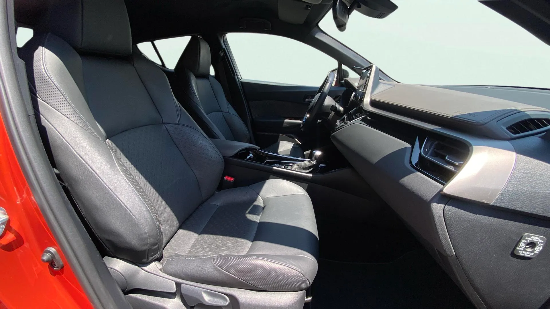 Toyota C-HR 2.0 180H Kaji Edition - foto 22